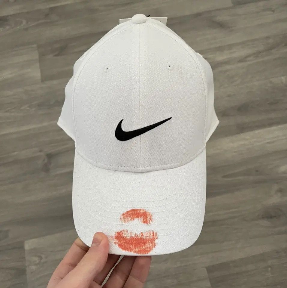 Nike x Drake “CLB” White Legacy 91 Hat Kiss Print, 1Size