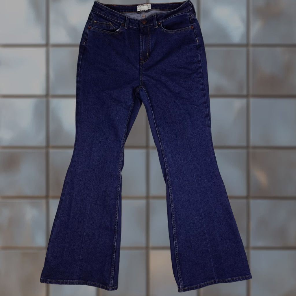 Vintage We The Free Jeans Womens 31 Blue High Rise Flare Leg Stretch Denim Curvy Dark Jeans Size 24" / US 00 / IT 34 - 1 Thumbnail