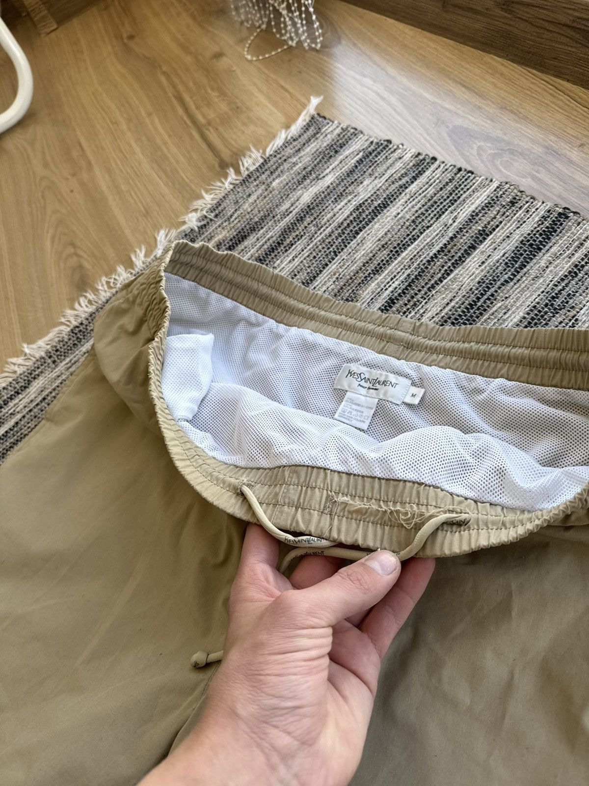 Vintage × Yves Saint Laurent Yves Saint Laurent vintage Nylon Short Size US 32 / EU 48 - 7 Thumbnail
