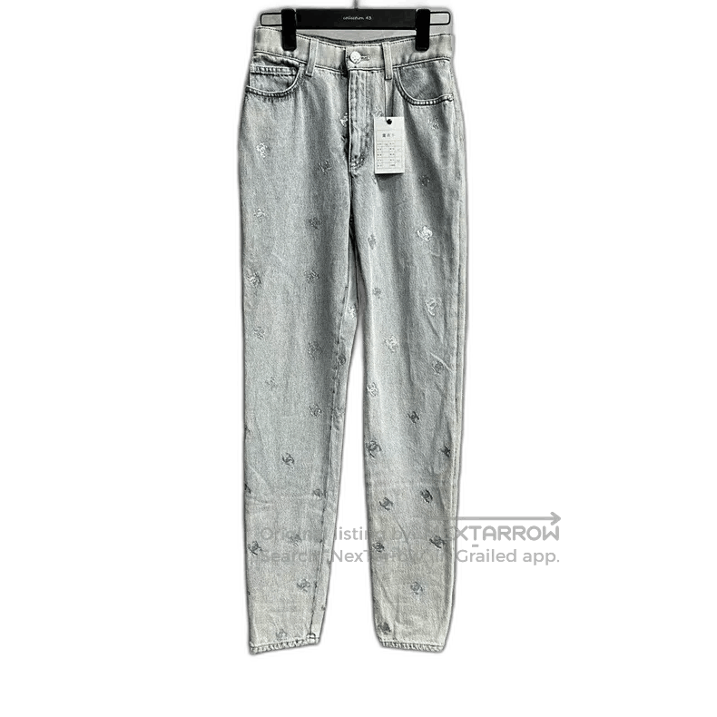 chanel blue sequined logo casual jeans.