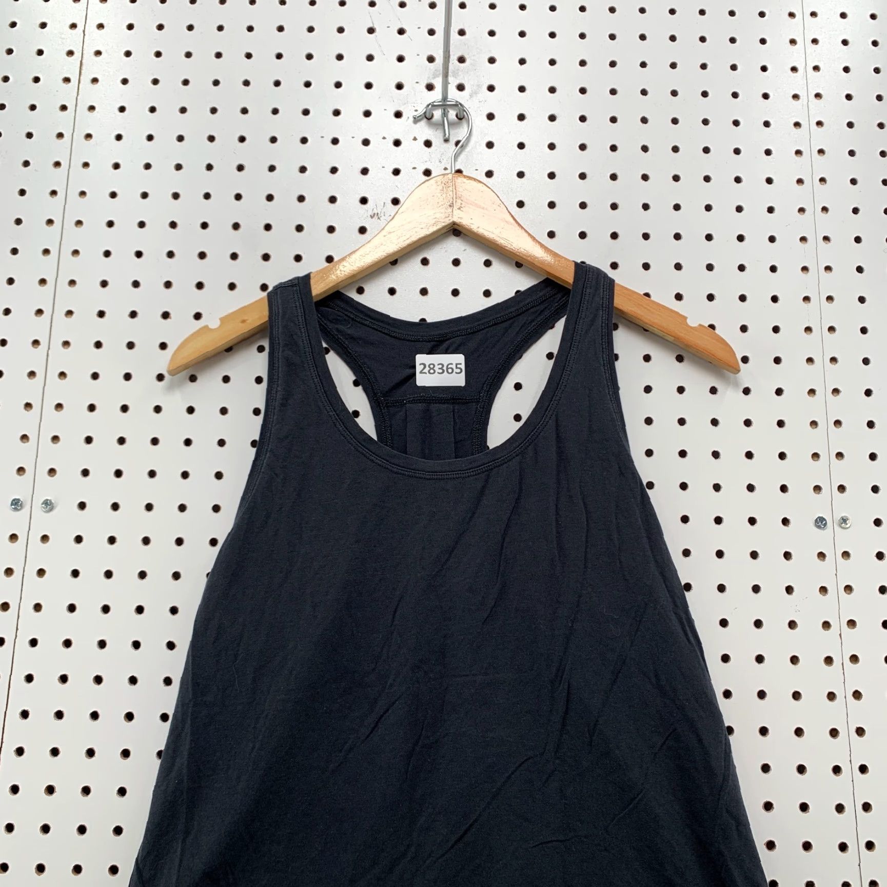 Lululemon Lululemon Tank Top Black Racer Back Size 6 Fits 14.5x24 Size M / US 6-8 / IT 42-44 - 2 Thumbnail