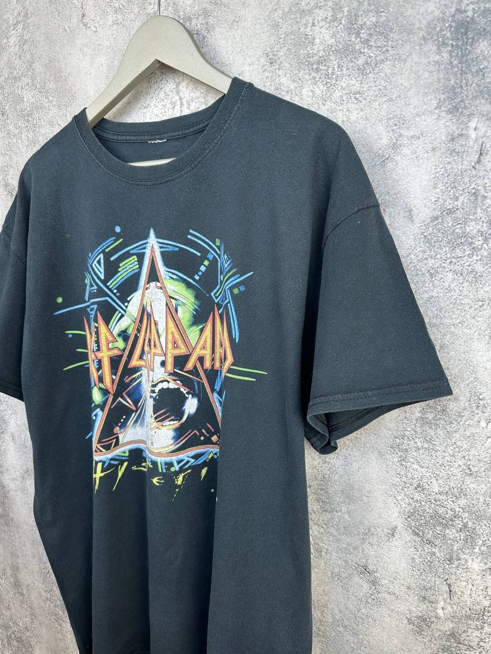 Def Leppard Def Leppard “Hysteria” Tour Graphic Tee Vintage Rock Band Size US XL / EU 56 / 4 - 5 Thumbnail
