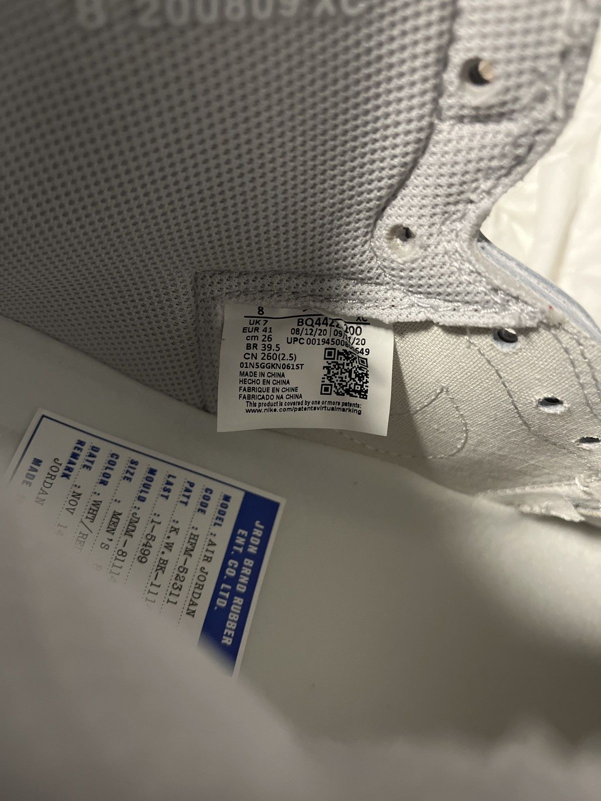 Jordan Brand × Nike Jordan 1 Neutral Grey Size US 8 / EU 41 - 9 Thumbnail