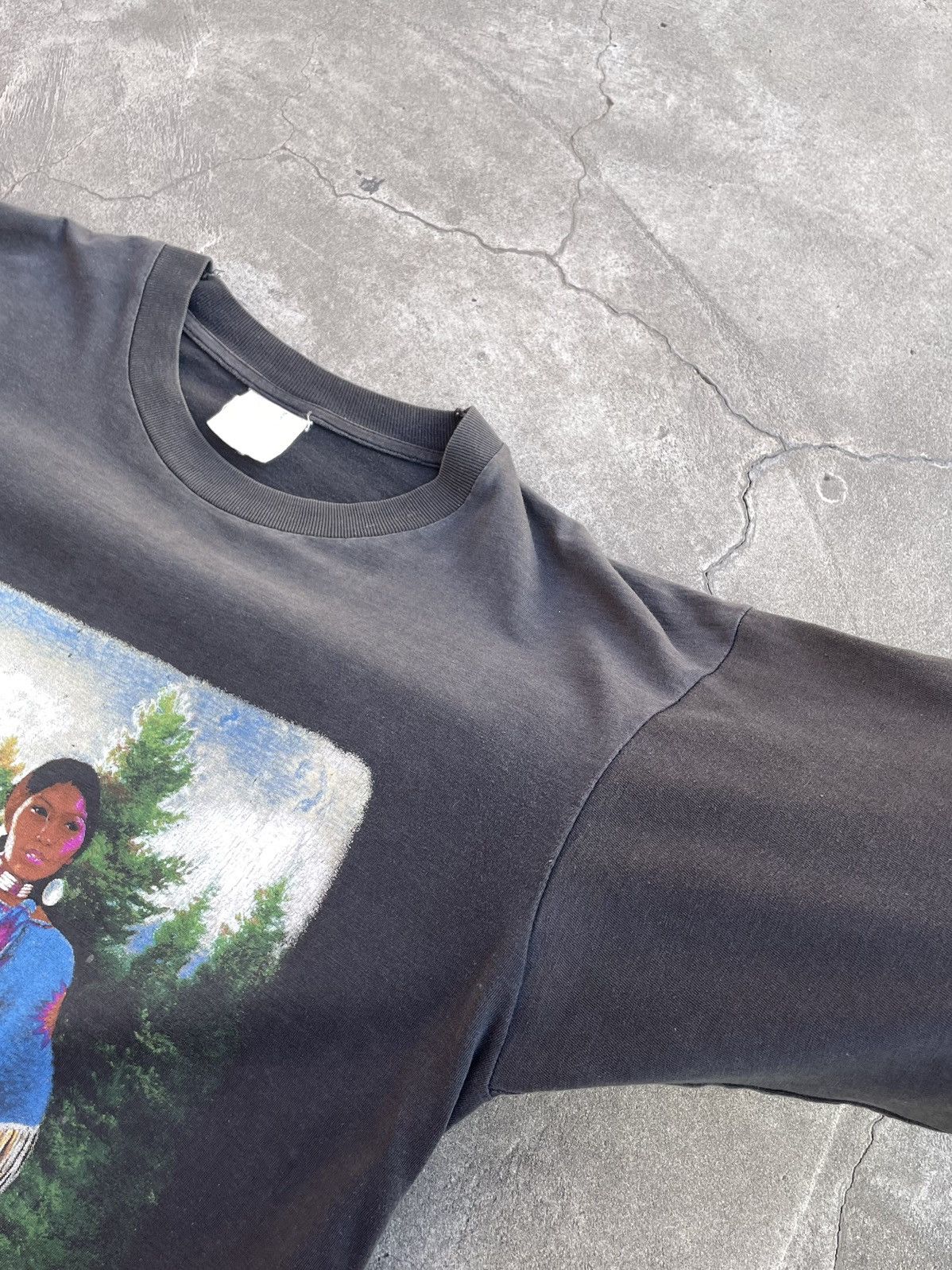 Vintage Ancient 1980s Single Stitched T-Shirt, Sunfade Size US L / EU 52-54 / 3 - 14 Thumbnail