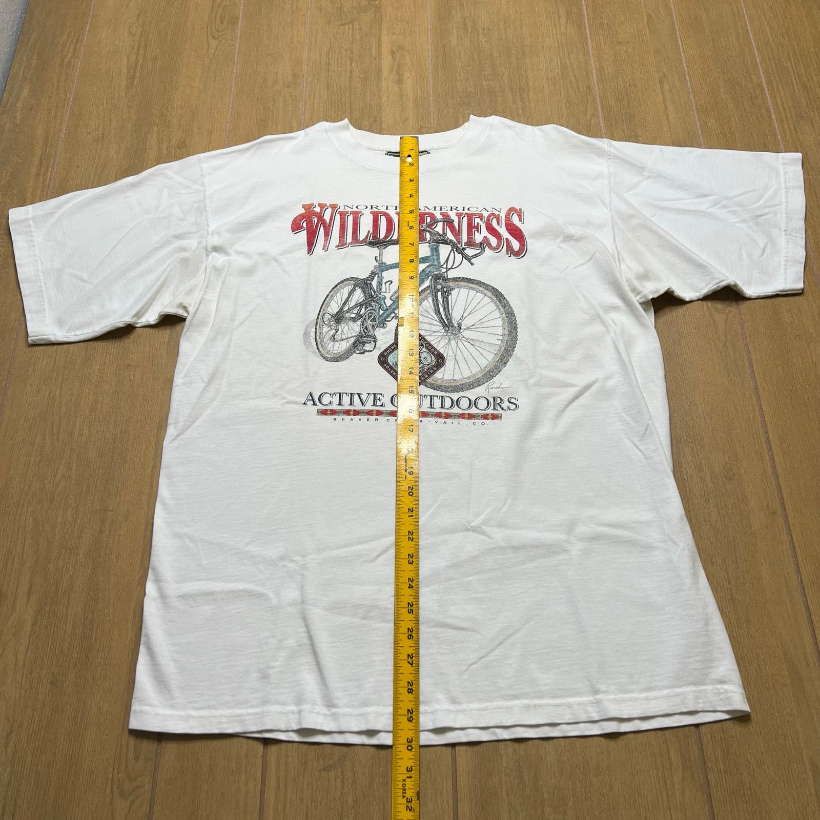 Vintage Vintage 90s North American Wilderness T shirt Outdoors Sz L Size US L / EU 52-54 / 3 - 6 Thumbnail