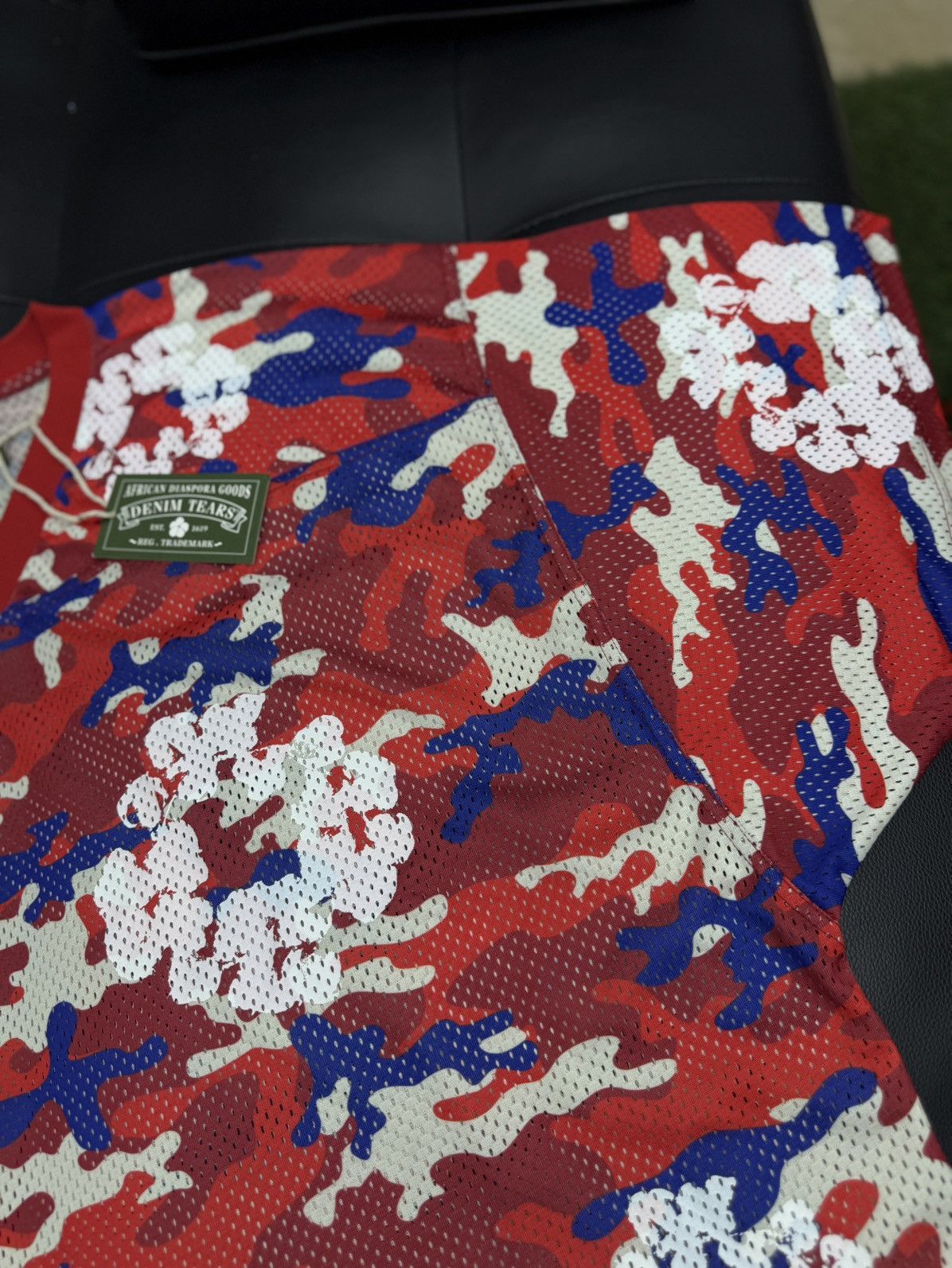 DENIM TEARS Denim Tears Red Camo Cotton Wreath Jersey Size XL (NEW) Size US XL / EU 56 / 4 - 3 Thumbnail