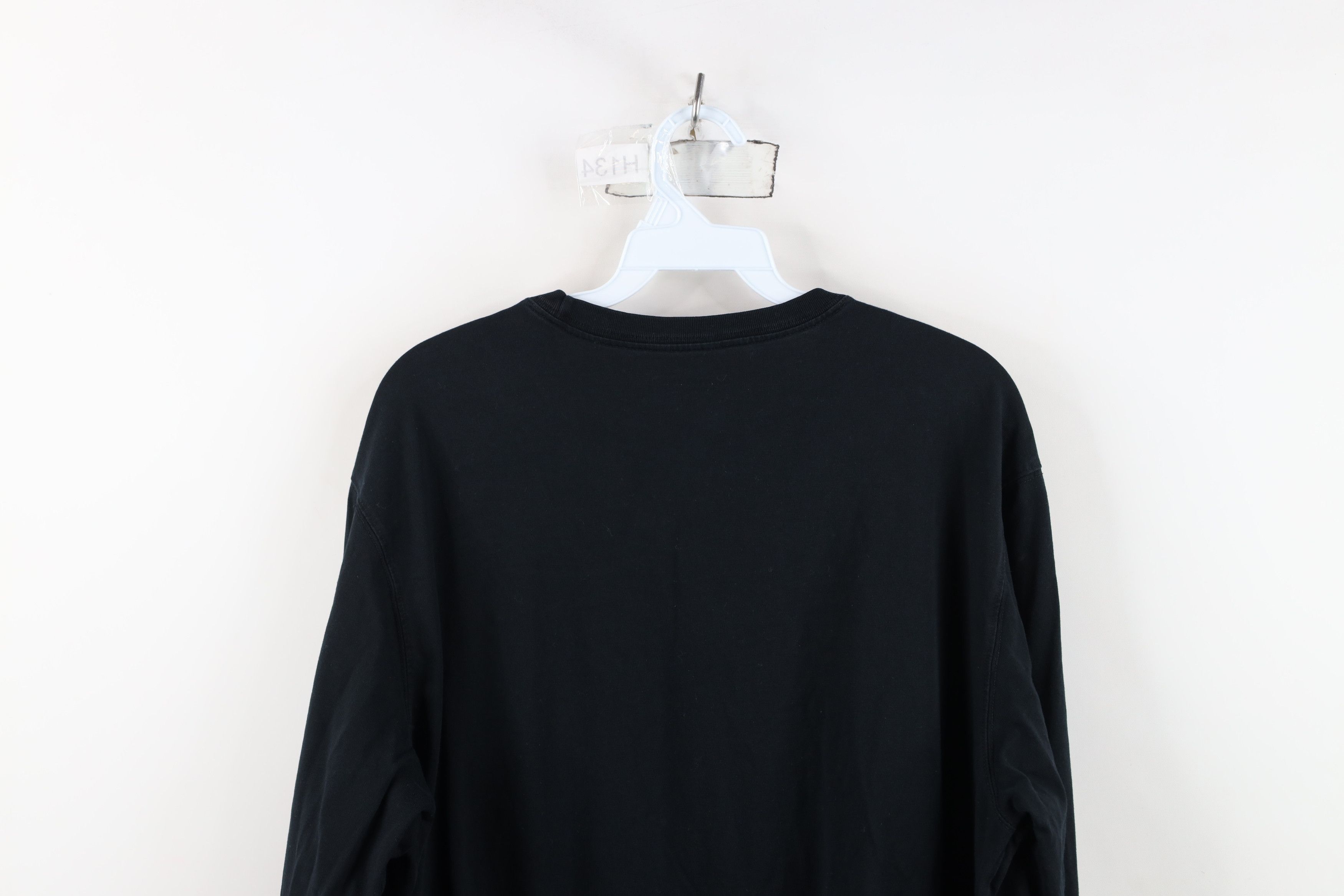 Eddie Bauer Vintage Y2K Eddie Bauer Pocket Long Sleeve T-Shirt Black Size US L / EU 52-54 / 3 - 11 Thumbnail