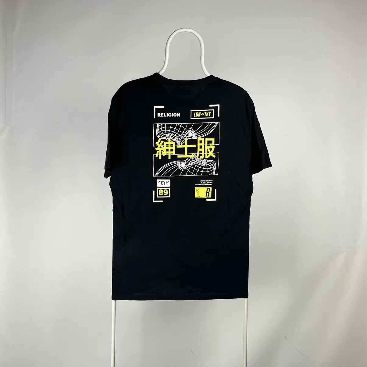 Japanese Brand Religion Tshirt london Tokyo reverse size Medium Size US M / EU 48-50 / 2 - 1 Thumbnail