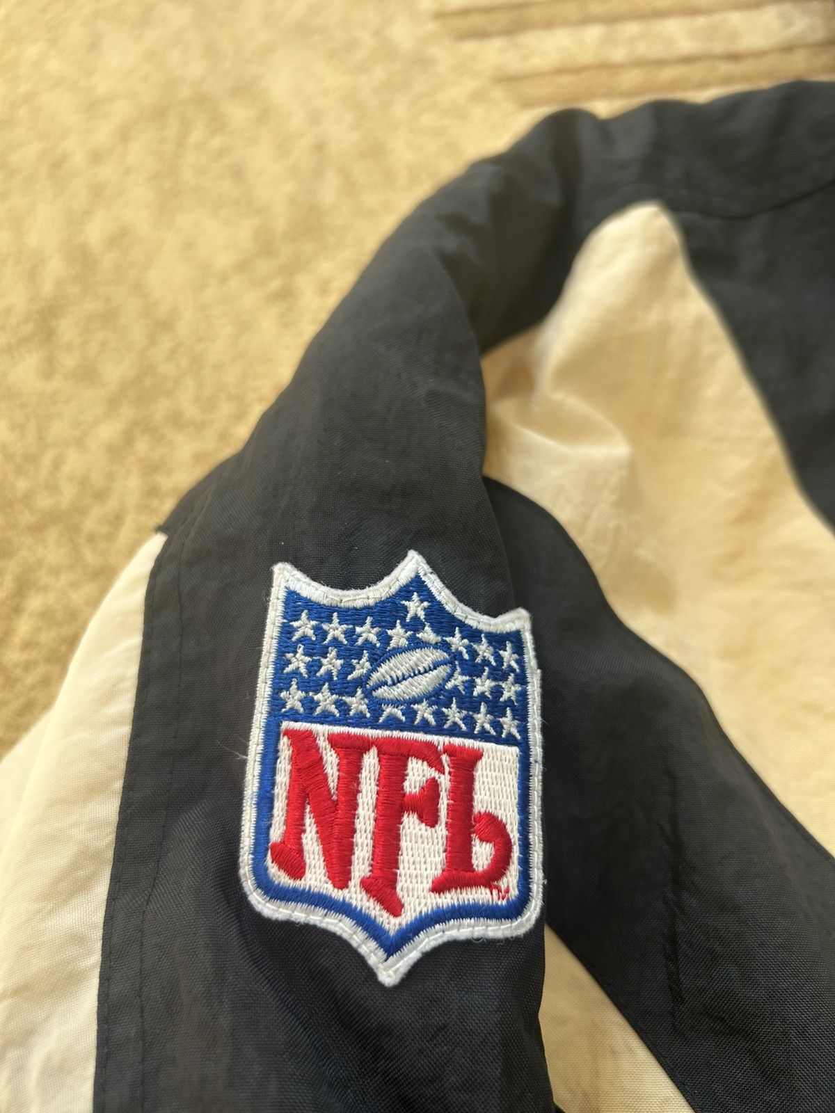 Apex One Vintage 90s Apex One Oakland Raiders Shark Tooth Jacket Size US XL / EU 56 / 4 - 3 Thumbnail