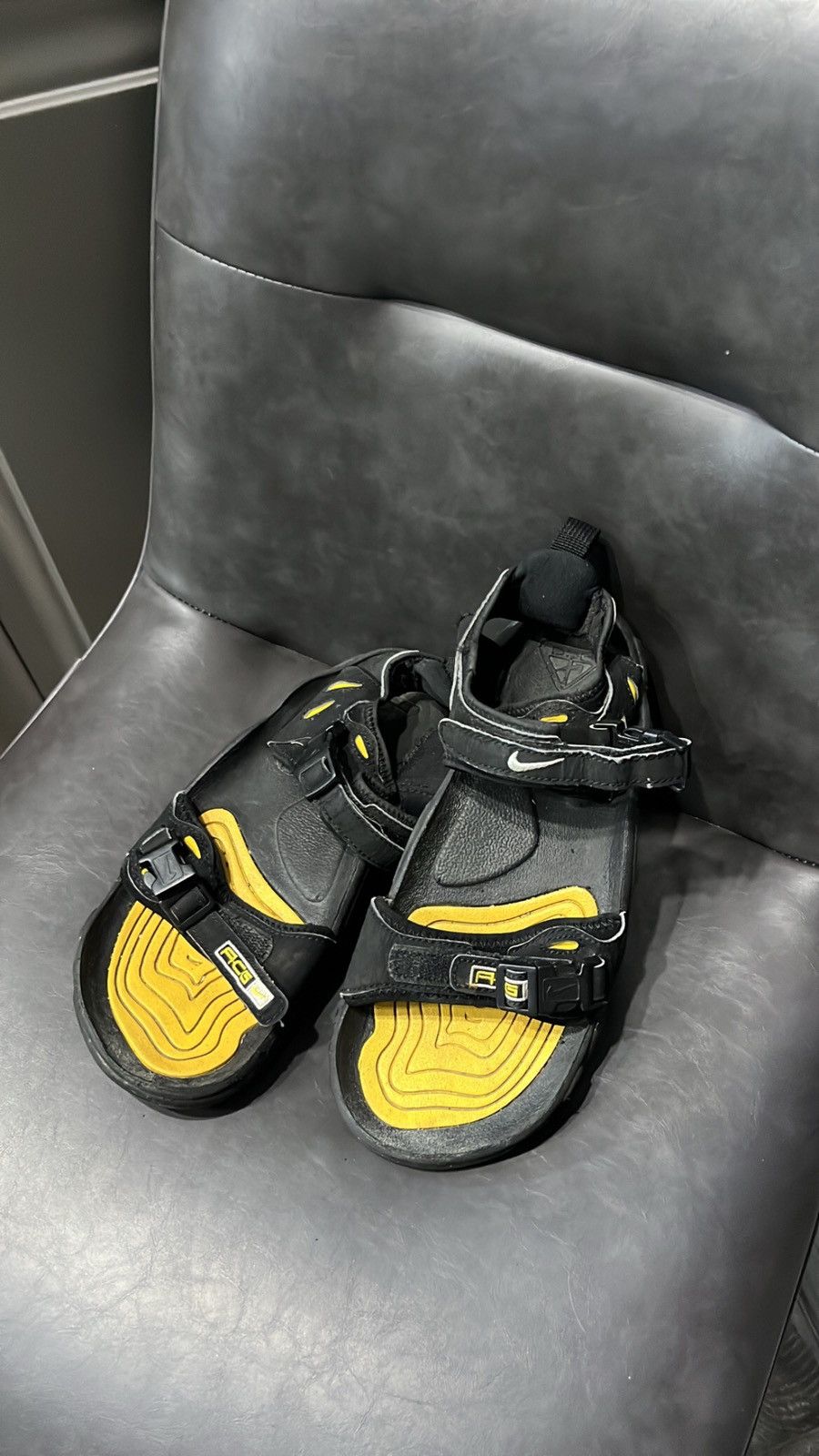 Vintage 90s Nike ACG Air Deschultz Sandal Slipper