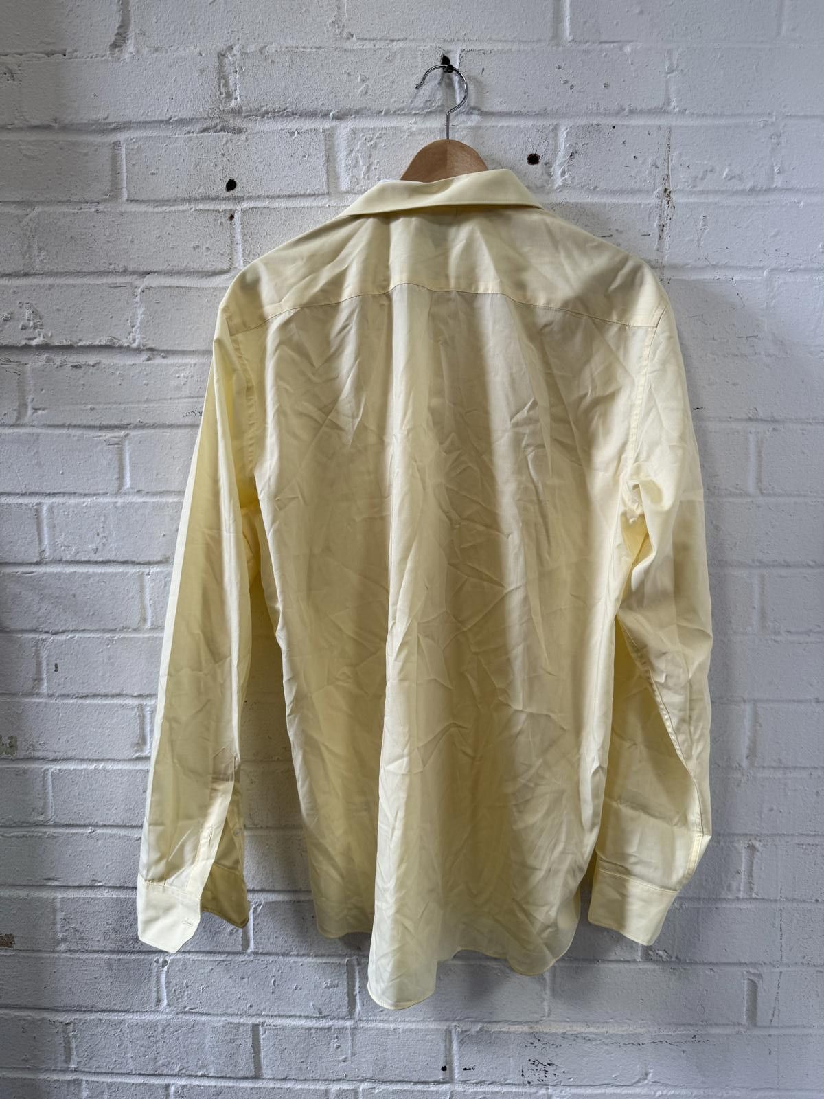 Designer Taylor & Wright Men's Regular Fit Yellow Dress Shirt Size 17 Size US M / EU 48-50 / 2 - 4 Thumbnail