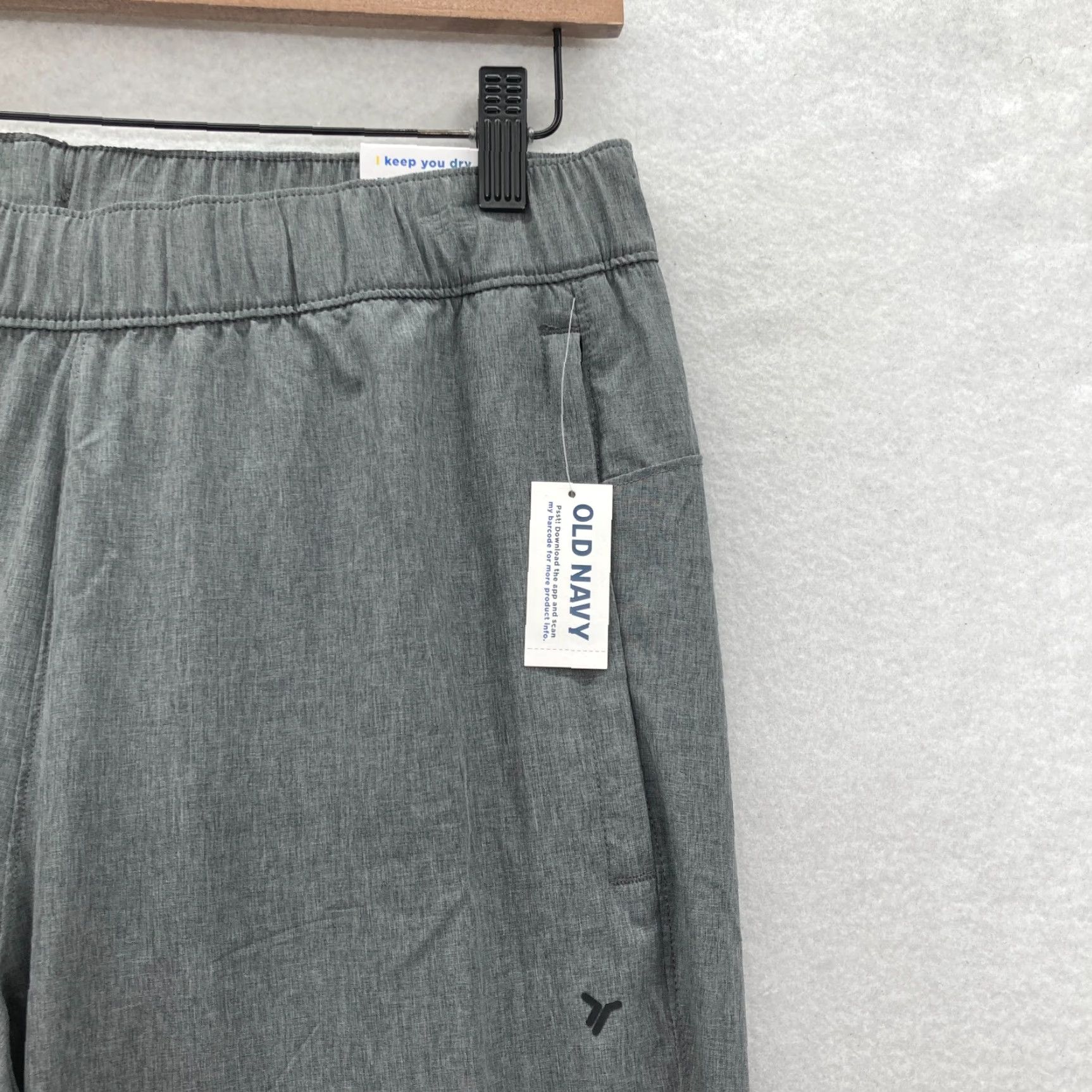Old Navy Old Navy Active Essential Jogger Pants Mens S Gray Stretch Tapered Drawstring Pants Mens S Gray Stretch Tapered Drawstring Size US 29 - 4 Thumbnail