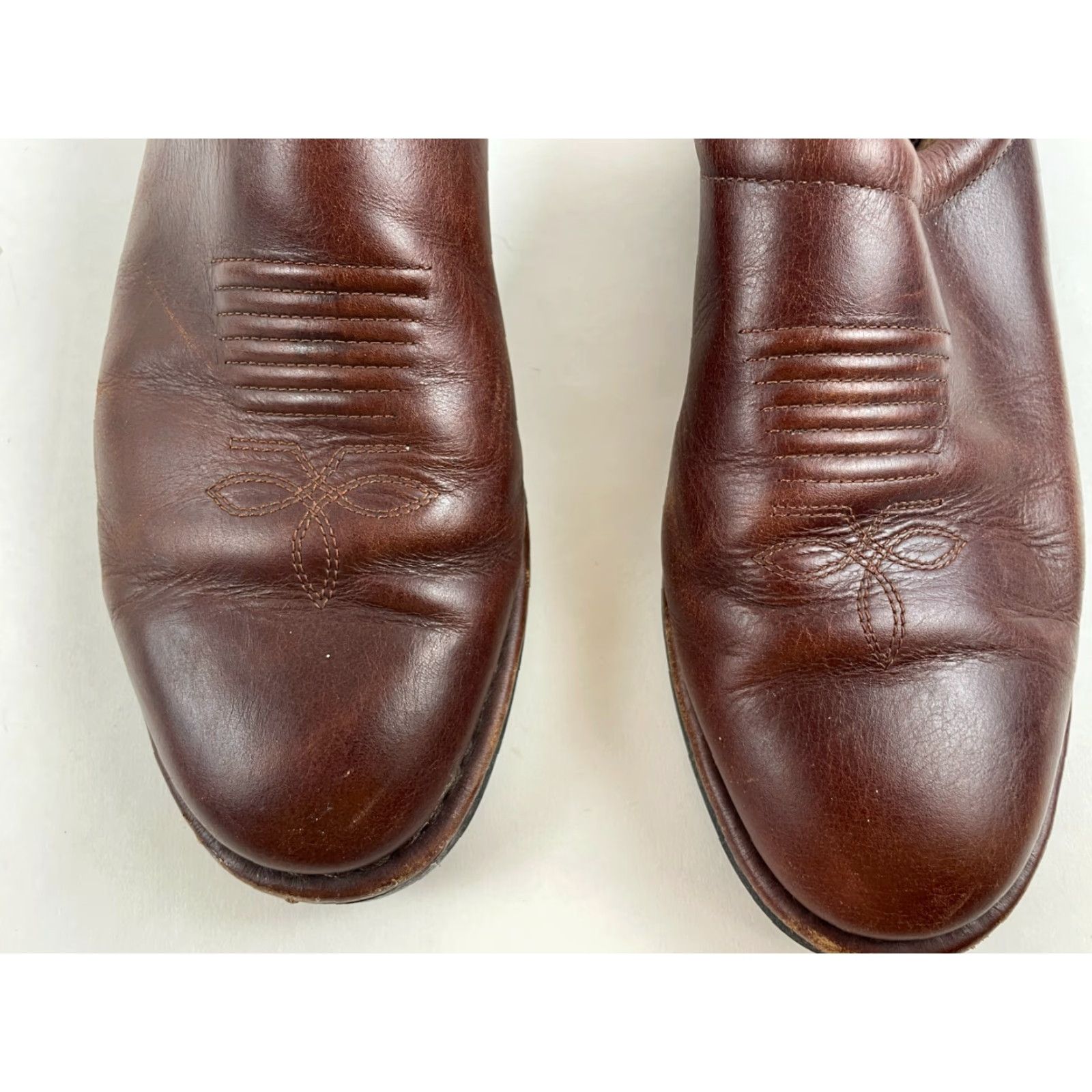 Vintage ROCKY Shoes Women's Size 8.5 Brown Leather Casual Slip On Cap Toe Embroidered Size ONE SIZE - 3 Thumbnail