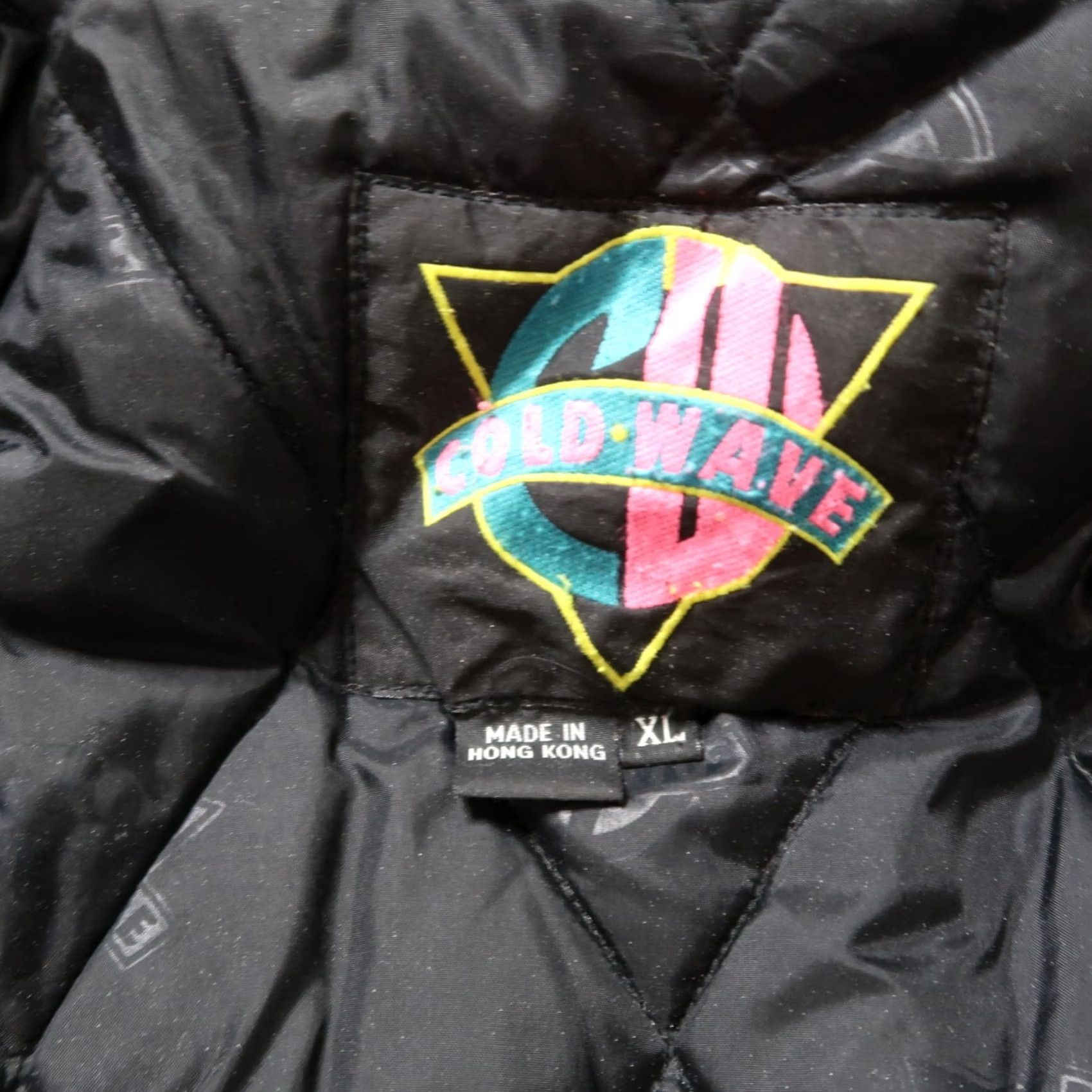 Vintage VINTAGE Coldwave Jacket Men XL Insulated Bomber Nylon Zip Black Red Yellow Geometric Winter Size US XL / EU 56 / 4 - 5 Thumbnail