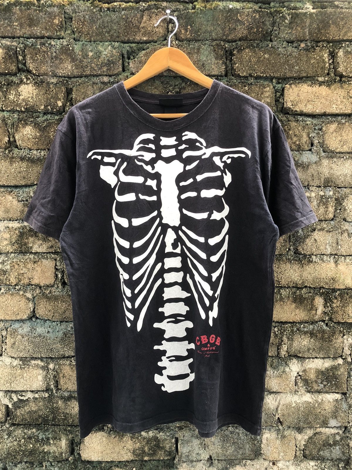 Band Tees × Nirvana × Vintage Vintage Y2K CBGB & OMFUG Home Of Underground Rock Skeleton Size US L / EU 52-54 / 3 - 1 Thumbnail