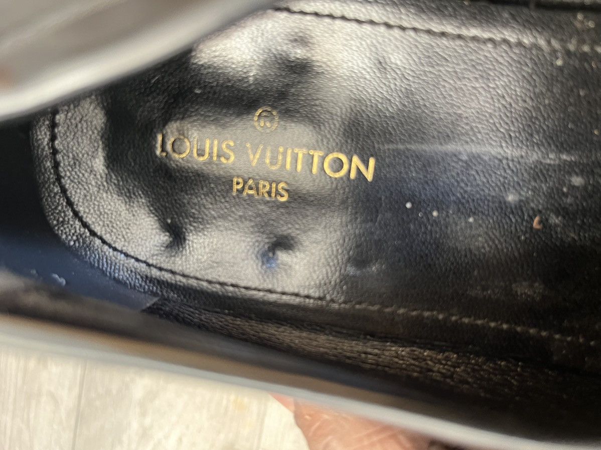 Louis Vuitton Louis Vuitton black leather penny loafers uk 7 Size US 8 / EU 41 - 10 Thumbnail