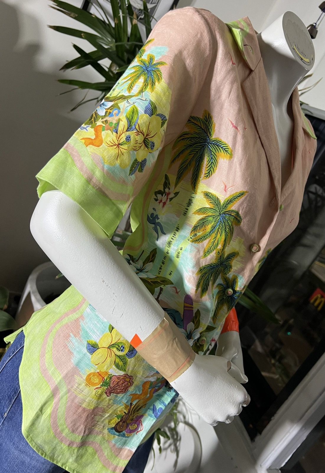 ALEMAIS Alemais Guava Mermaid Point Short Sleeve Shirt. Size XS / US 0-2 / IT 36-38 - 6 Thumbnail