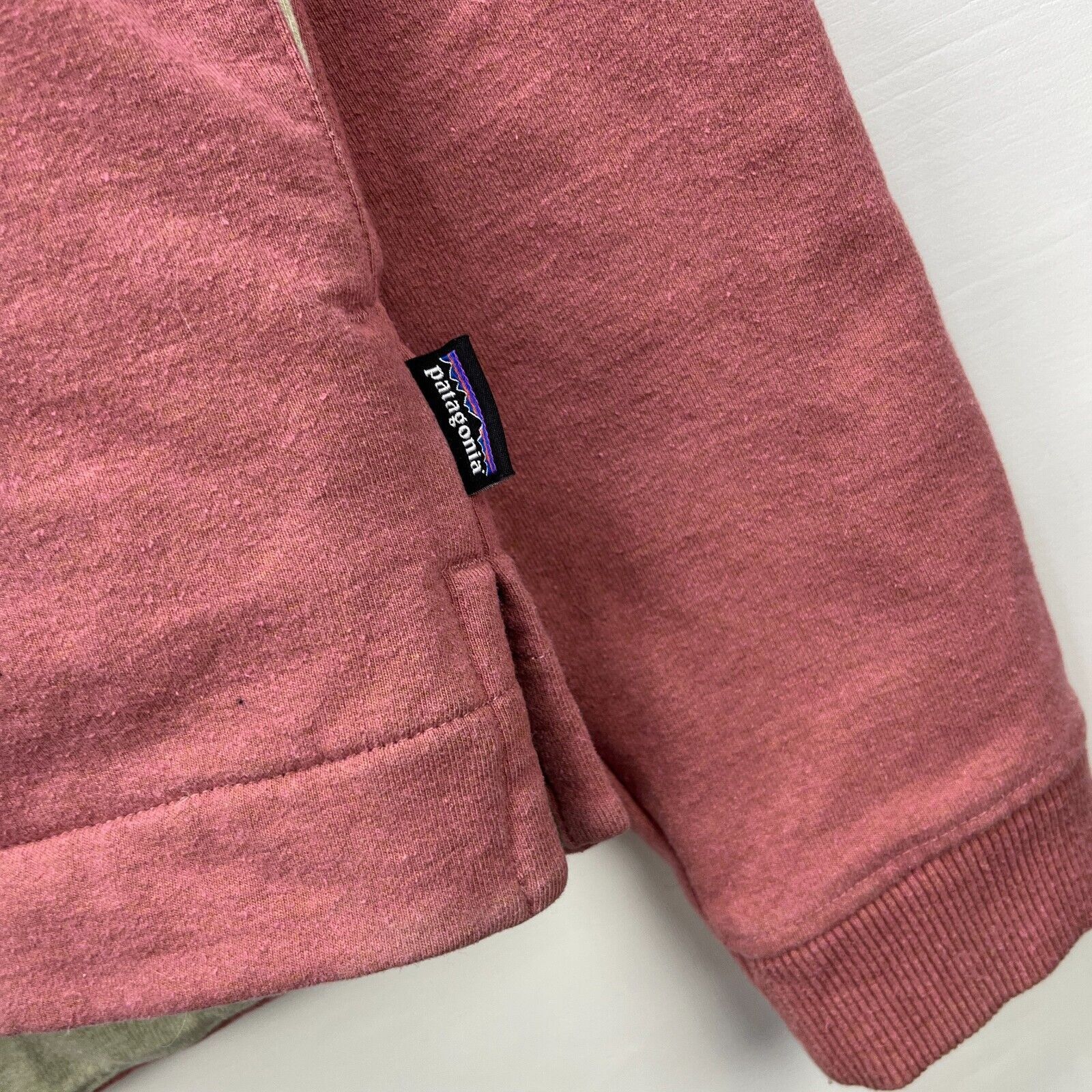 Patagonia × Vintage Patagonia Bear Hoodie Uprising Hoodie Regular Unisex Salmon Size US M / EU 48-50 / 2 - 4 Thumbnail
