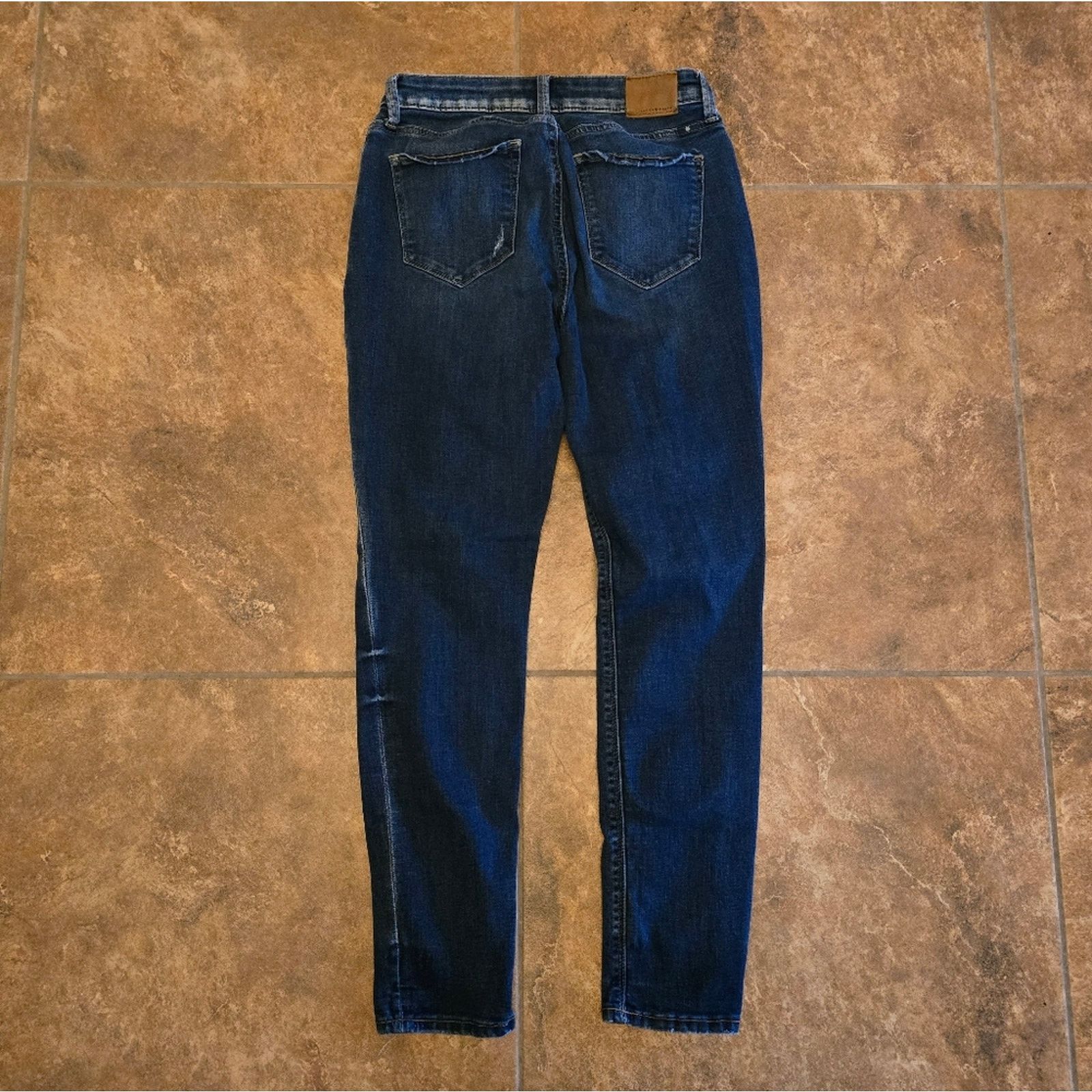 Lucky Brand Dark Denim | LUCKY BRAND | Sasha Super Skinny Jean Size 30" / US 8 / IT 44 - 2 Thumbnail