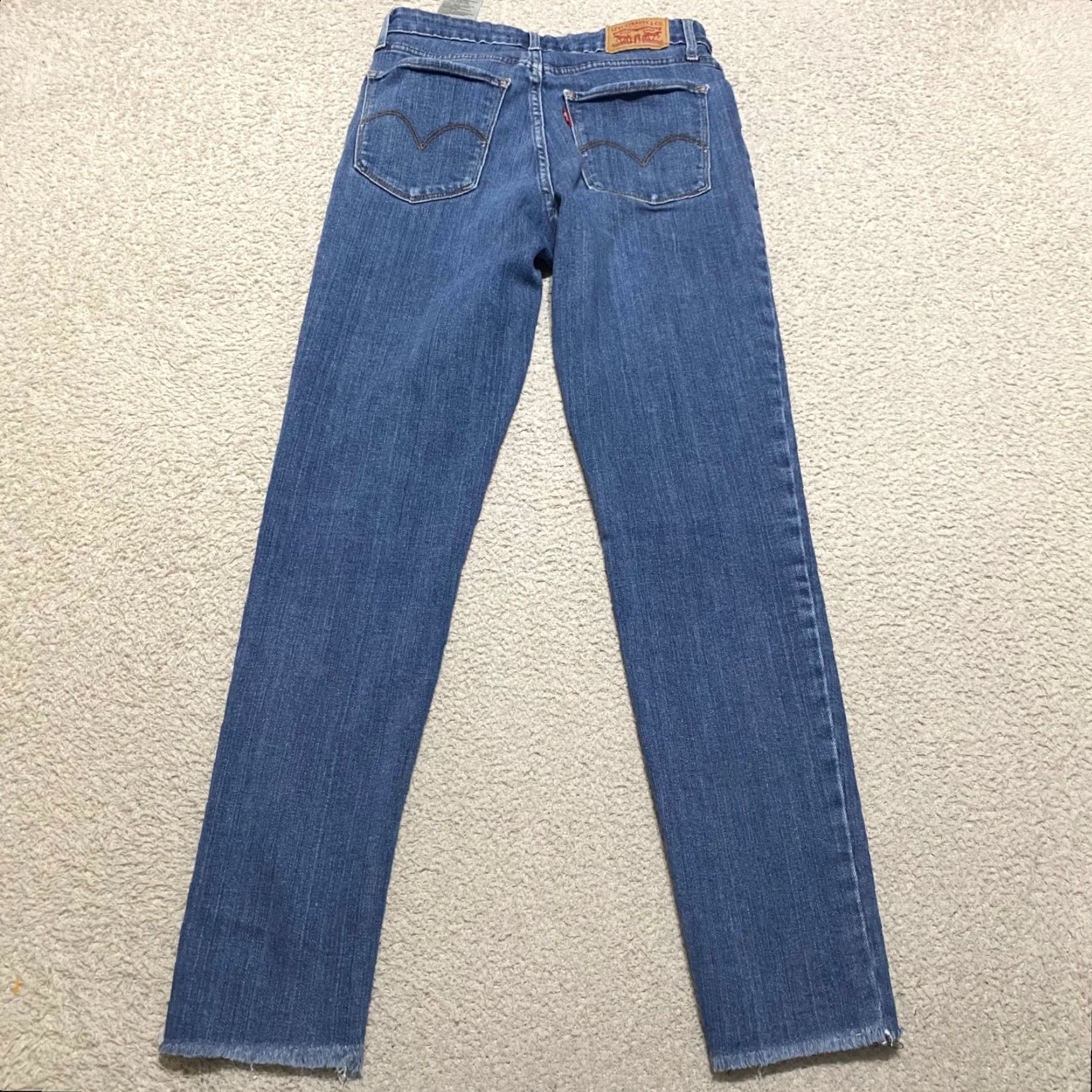 Levi's Levi's 721 Jeans Womens 27 Blue Denim High Rise Skinny 5-Pocket Regular Jeans Womens Blue Levi's 700 Series Size 42" / US 20 - 2 Thumbnail