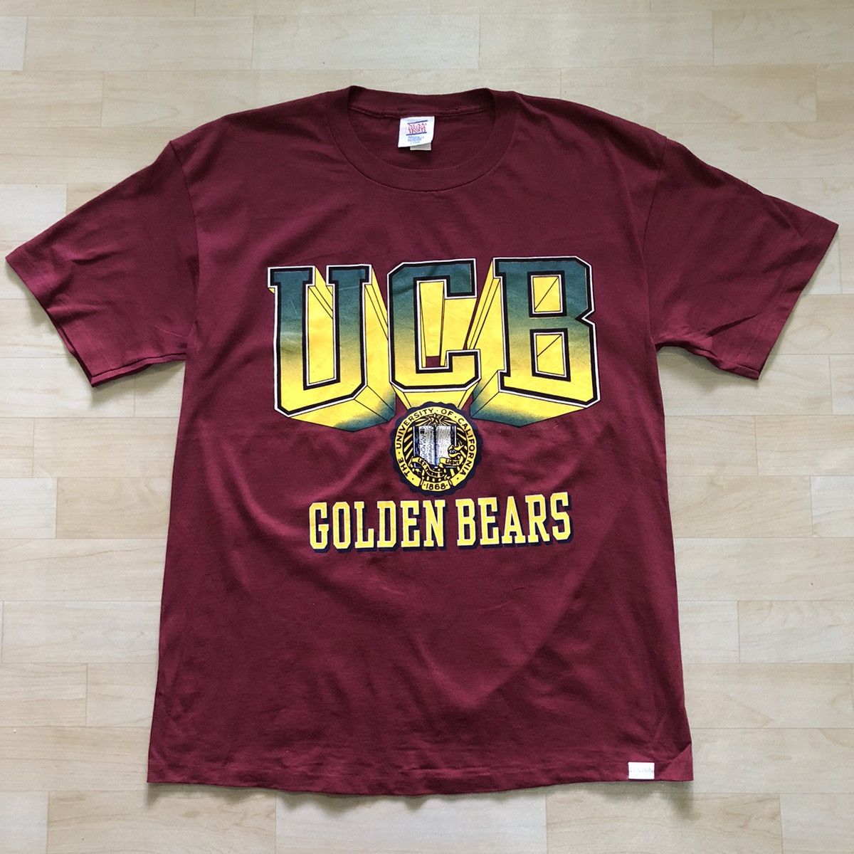 NCAA × Vintage Vintage UCB University of California UCLA Golden Bears tee Size US L / EU 52-54 / 3 - 1 Thumbnail