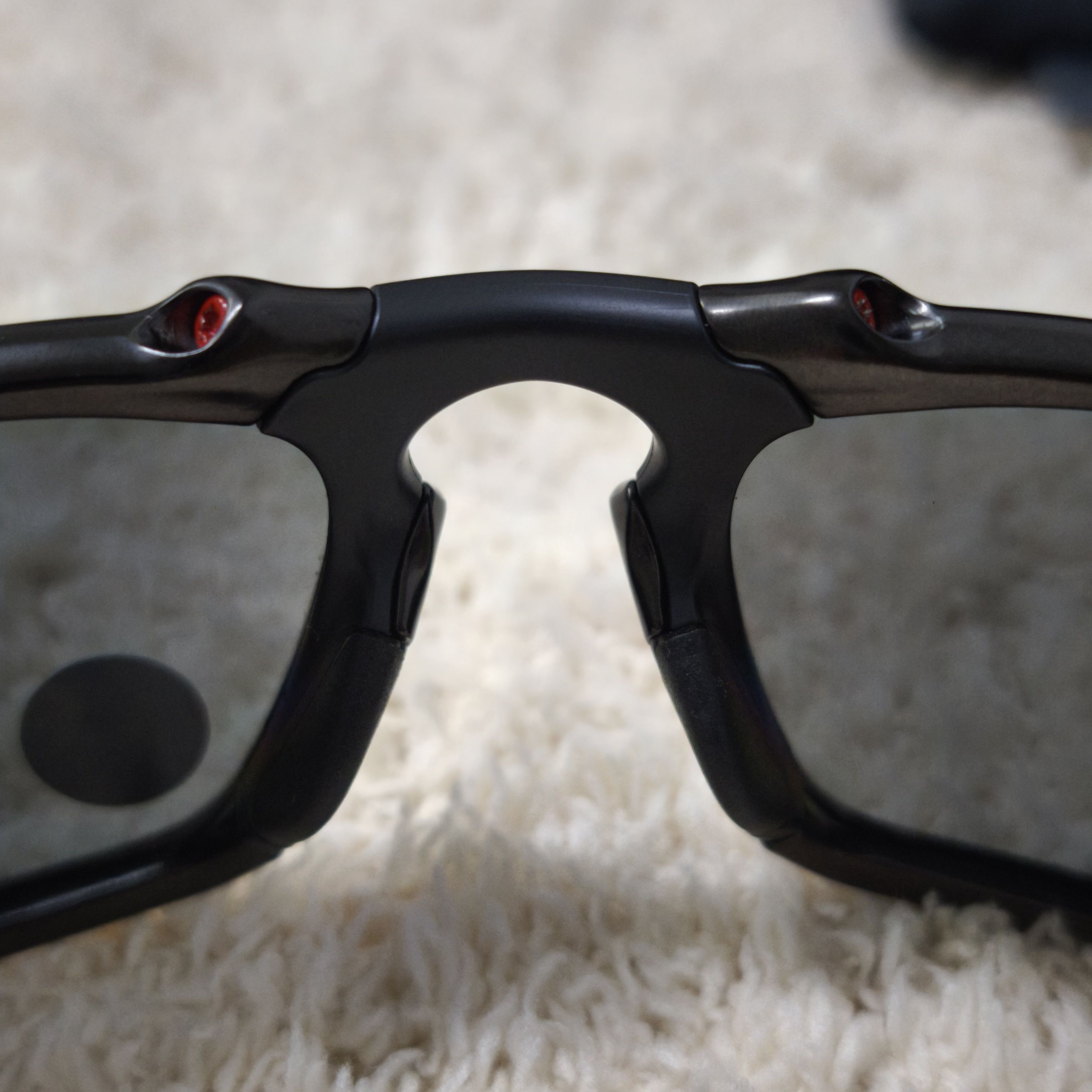 Oakley Oakley Badman Dark Carbon Black Iridium Polarized Size ONE SIZE - 13 Thumbnail