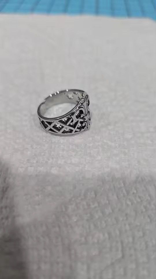 Jewelry Gothic Chrome Floral Cross Adjutable Ring Size ONE SIZE - 10 Thumbnail