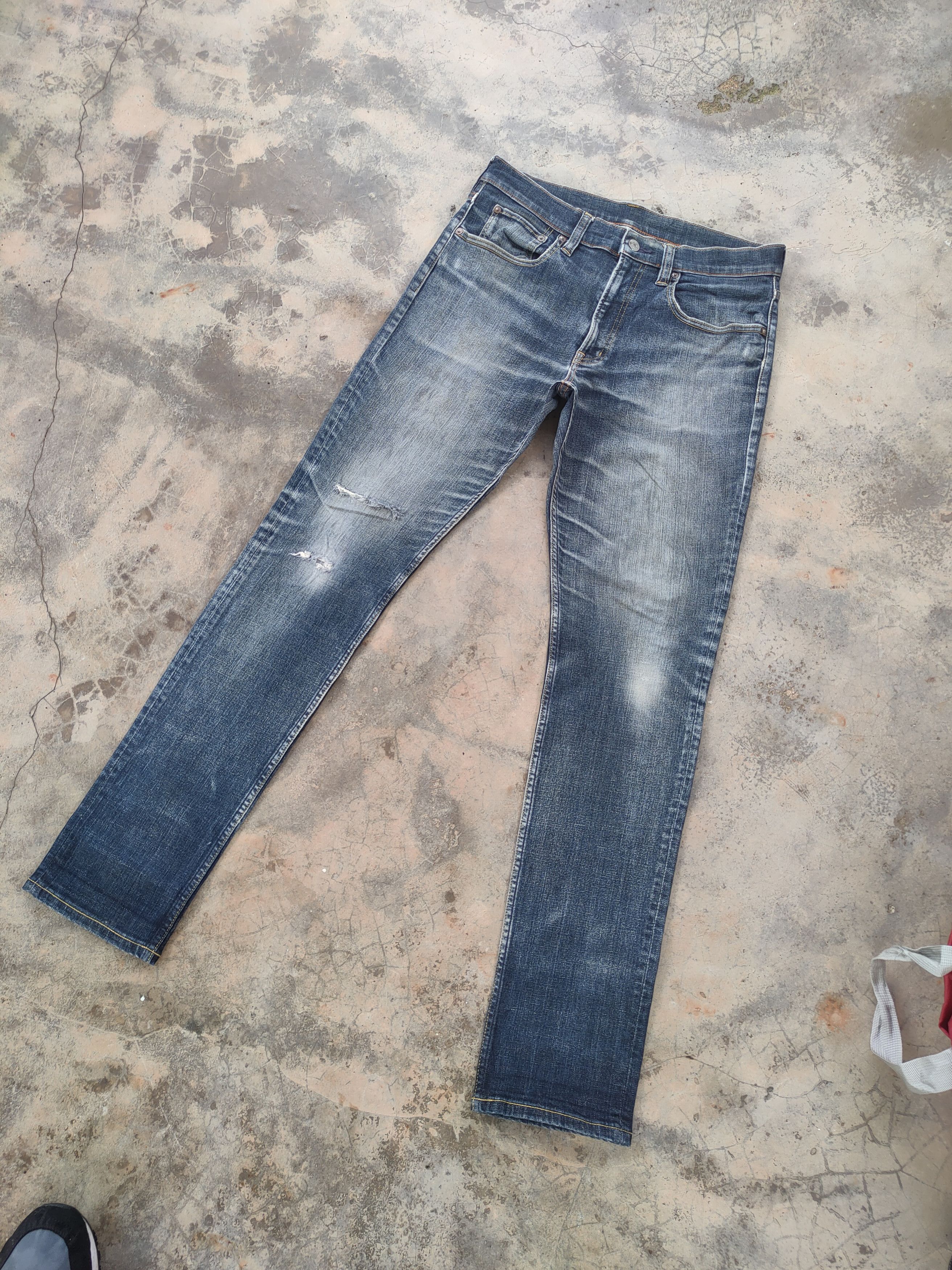 Japanese Brand VINTAGE JAPANESE SKINNY RIPPED FADED JEAN DENIM PANTS Size US 31 - 1 Thumbnail