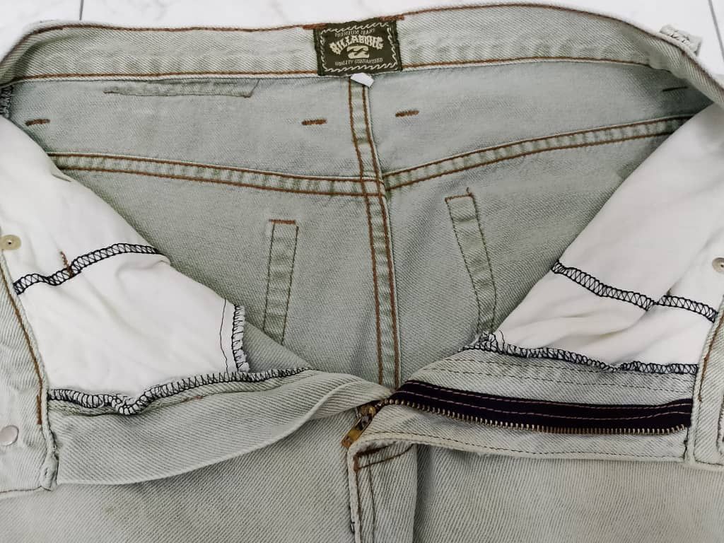 Billabong × Vintage VINTAGE BILLABONG DENIM DISTRESS TALON ZIPPER HARD TO FIND Size US 32 / EU 48 - 2 Thumbnail