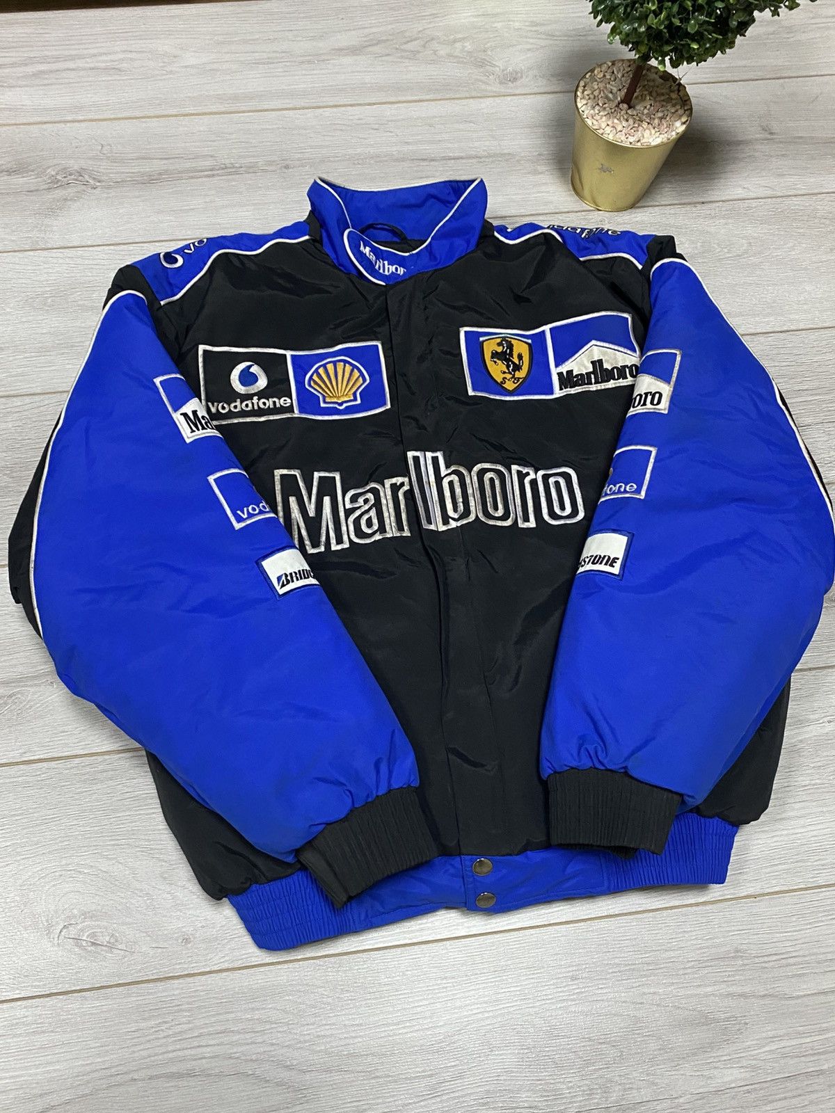 Marlboro Ferrari Marlboro shell Vodafone vintage racing bomber jacket Size US XL / EU 56 / 4 - 8 Thumbnail