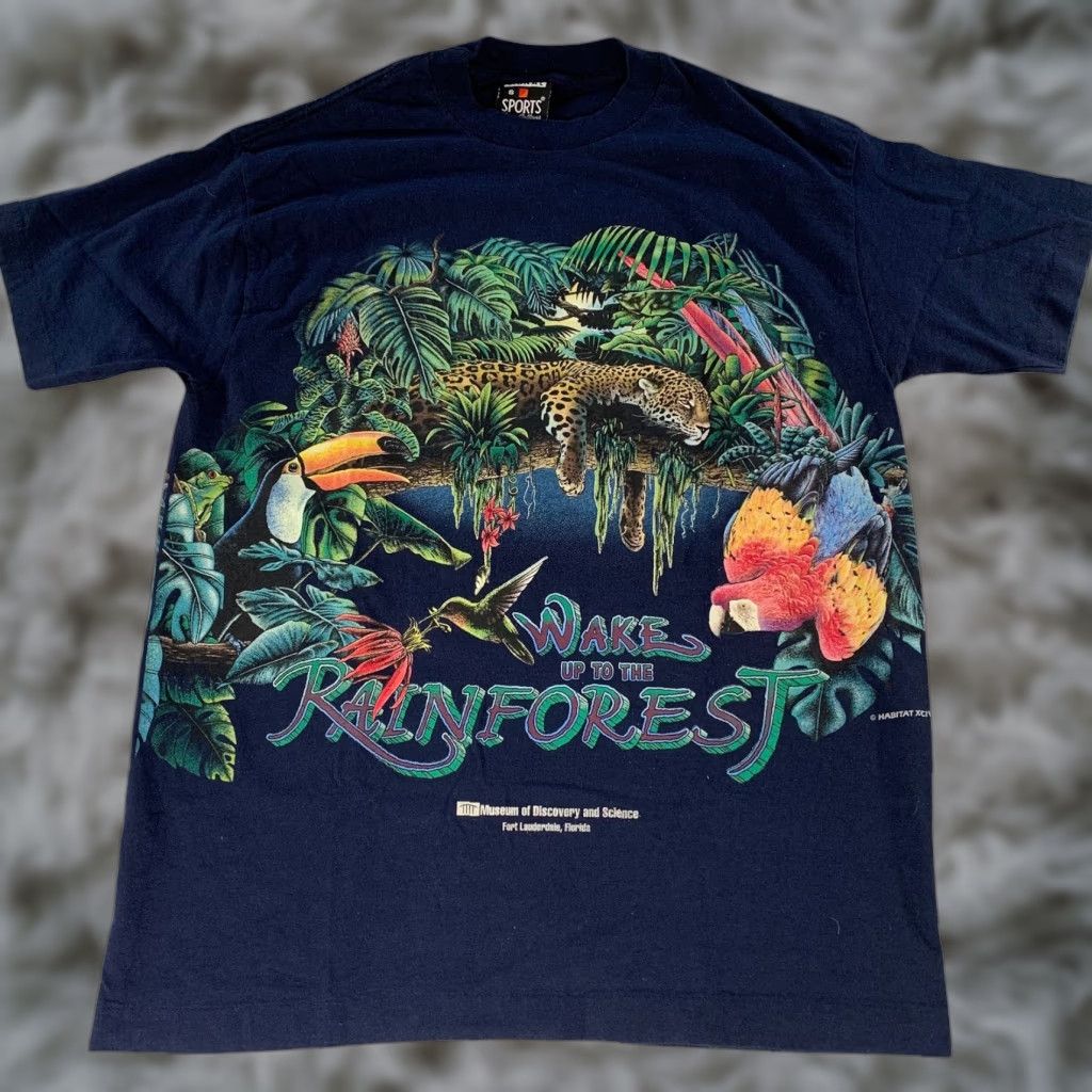 VINTAGE Signal Sports T-Shirt Men’s Rainforest Zoo Animals Nature Blue Small Short Sleeve Crew Neck 100% Cotton Single Stitch Durable