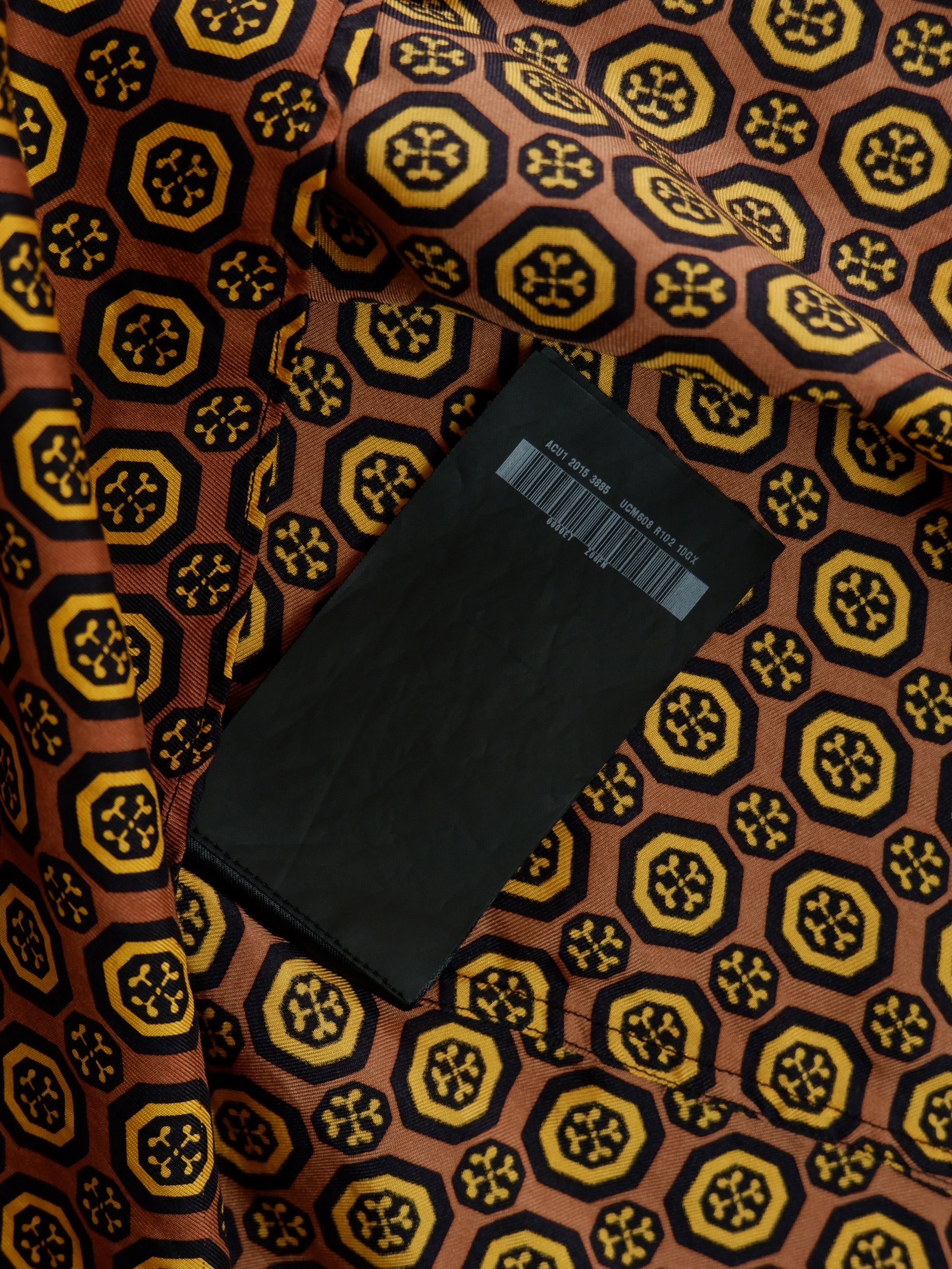 Prada Best price! Prada printed silk shirt SS12 Size US M / EU 48-50 / 2 - 8 Thumbnail