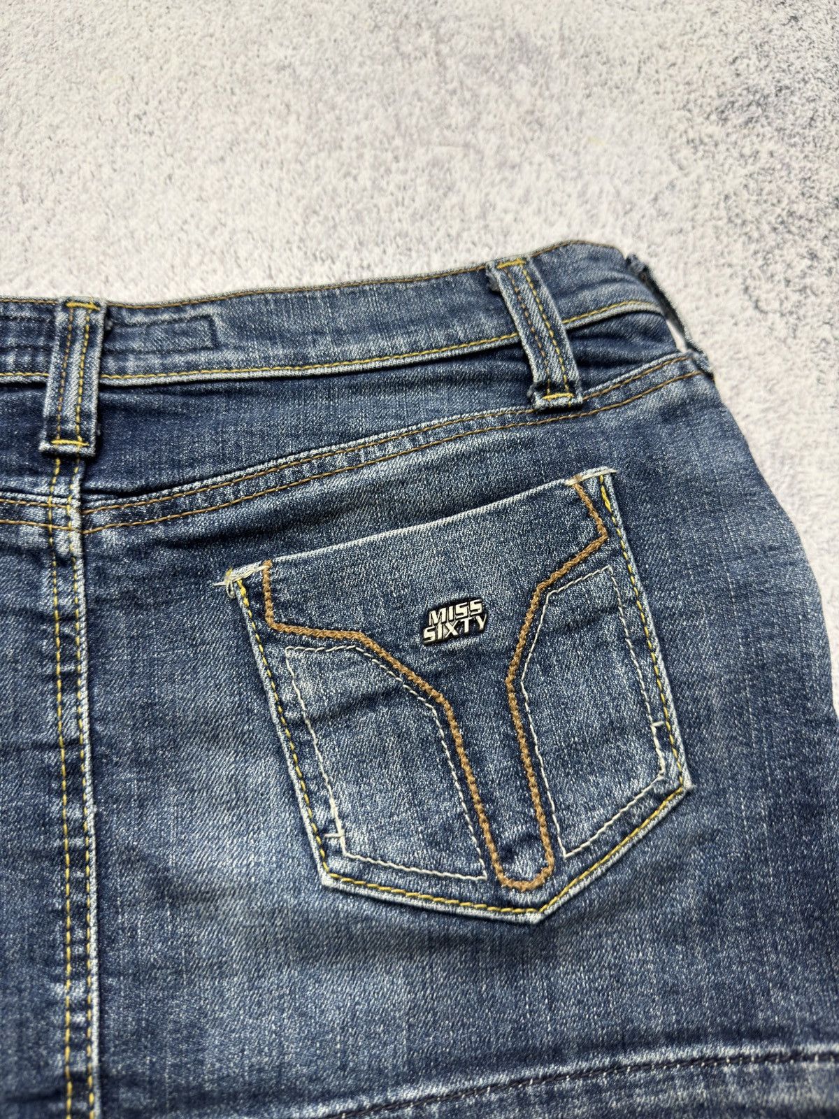 Miss Sixty Vintage Y2K Miss Sixty Denim Low Rise Mini Skirt Size M Size 27" / US 4 / IT 40 - 11 Thumbnail