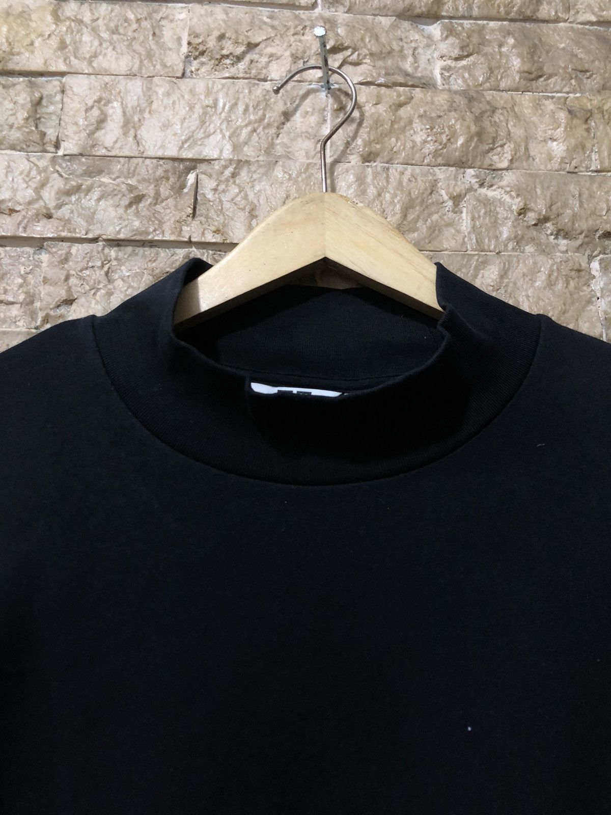 Undercover × Uniqlo Uniqlo Undercover Black Sweatshirt Size US XL / EU 56 / 4 - 3 Thumbnail
