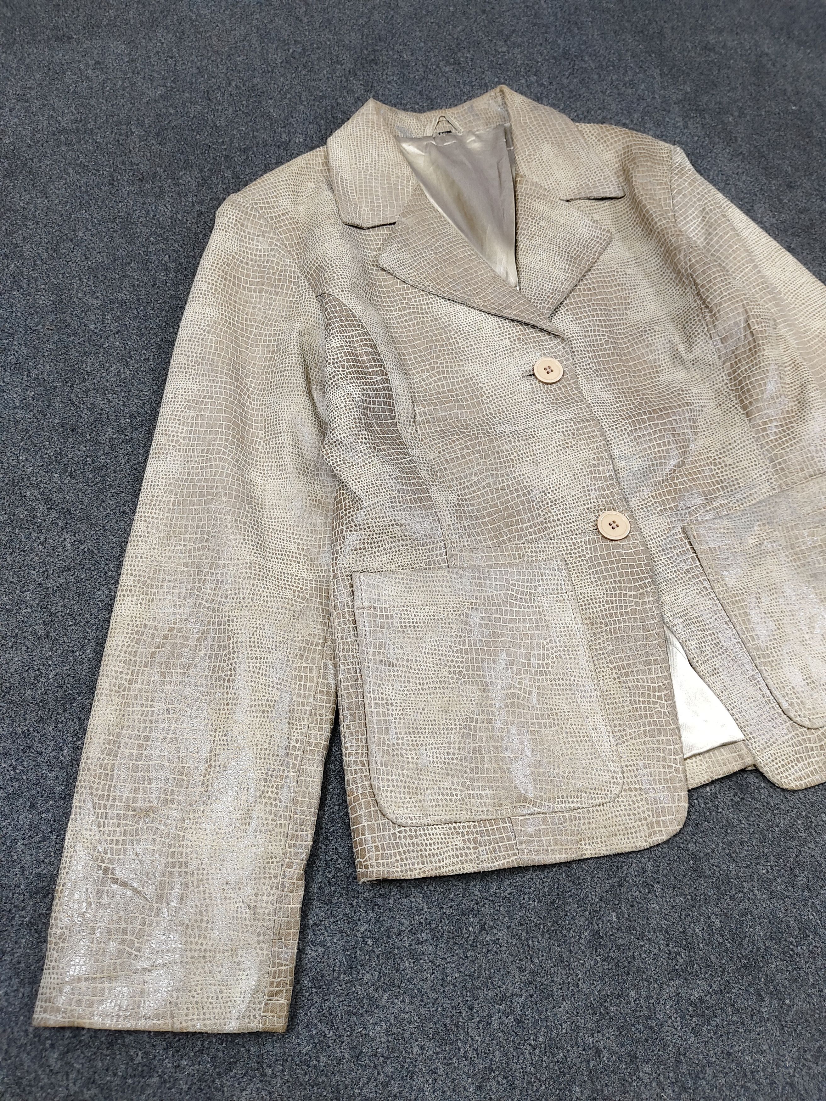 Japanese Brand 2000s Tailored Reptile Crocodile Embossed Leather Jacket Size M / US 6-8 / IT 42-44 - 8 Thumbnail