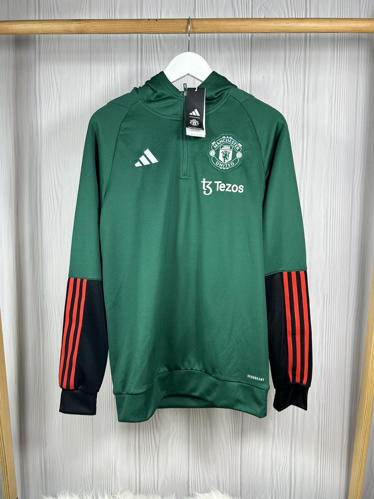 Adidas Adidas Manchester United 23/24 Training Hoodie Size S Size US S / EU 44-46 / 1 - 1 Thumbnail