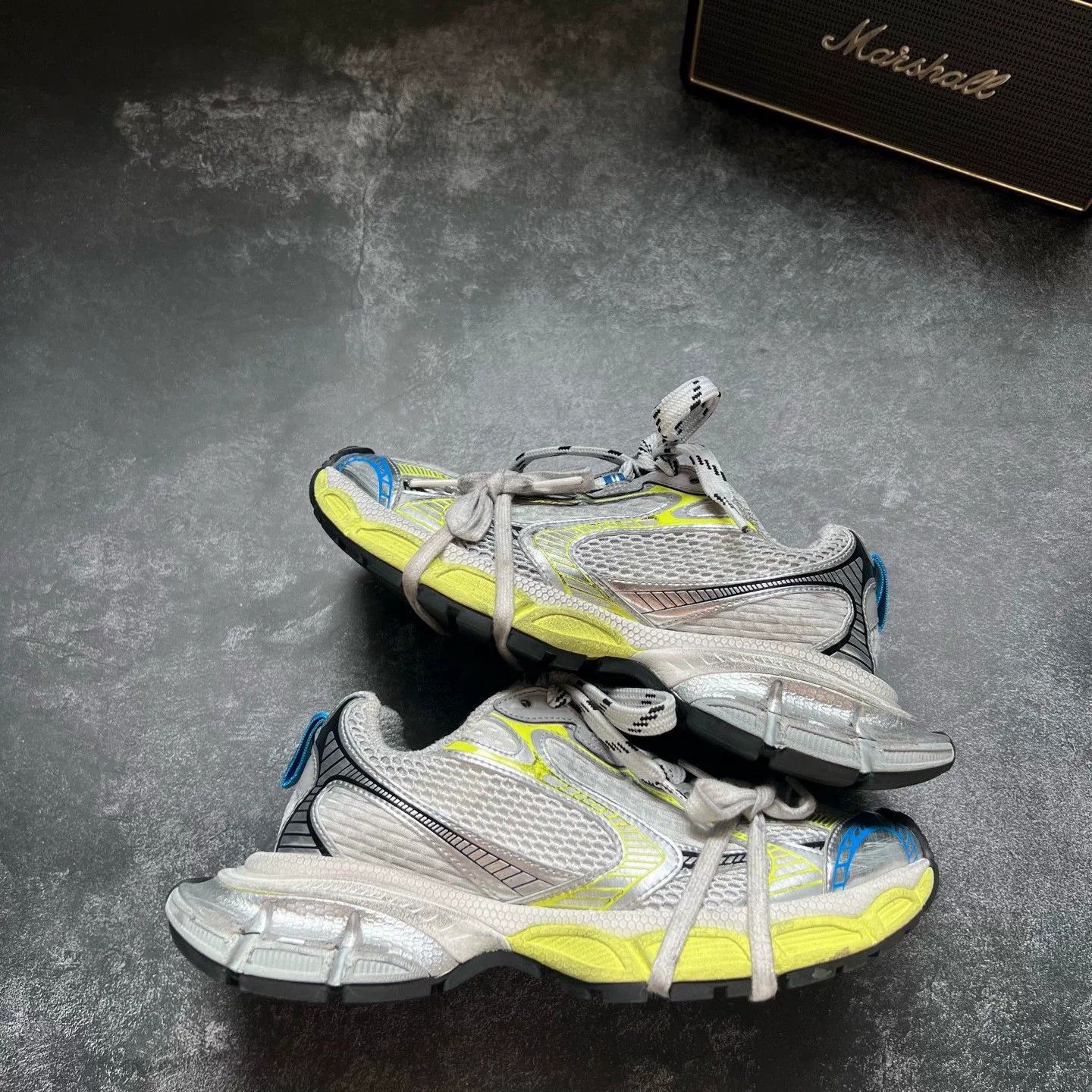 Balenciaga Balenciaga Gray Lowtop Sneakers XXXL Women Size US 8 / IT 38 - 1 Thumbnail