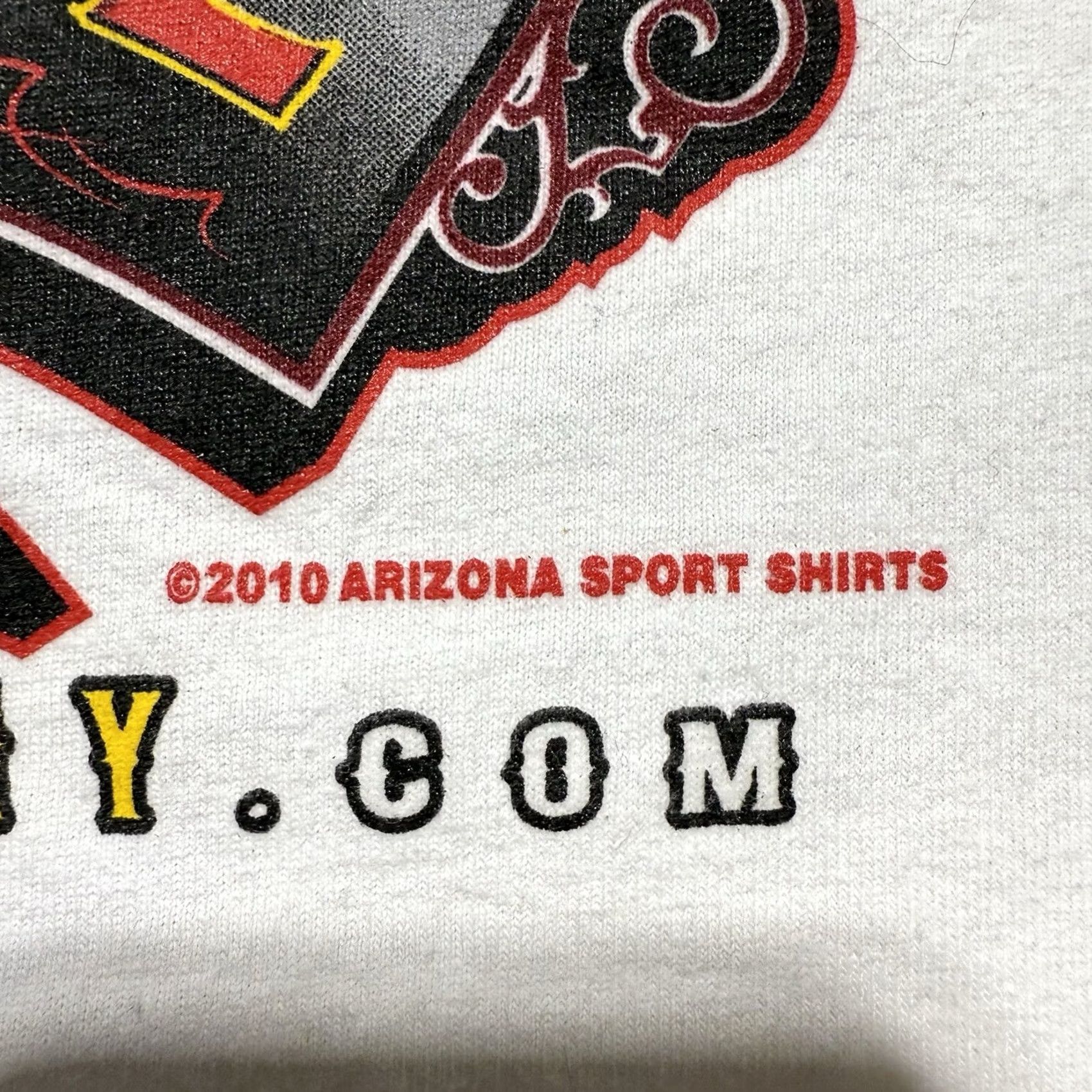 Gildan Oakshade Raceway 35 Years of Racing T-Shirt Oakshade Raceway Cars White 2XL Men T-Shirt Short Sleeve 2XL White Cotton Vintage No Size US XXL / EU 58 / 5 - 5 Thumbnail