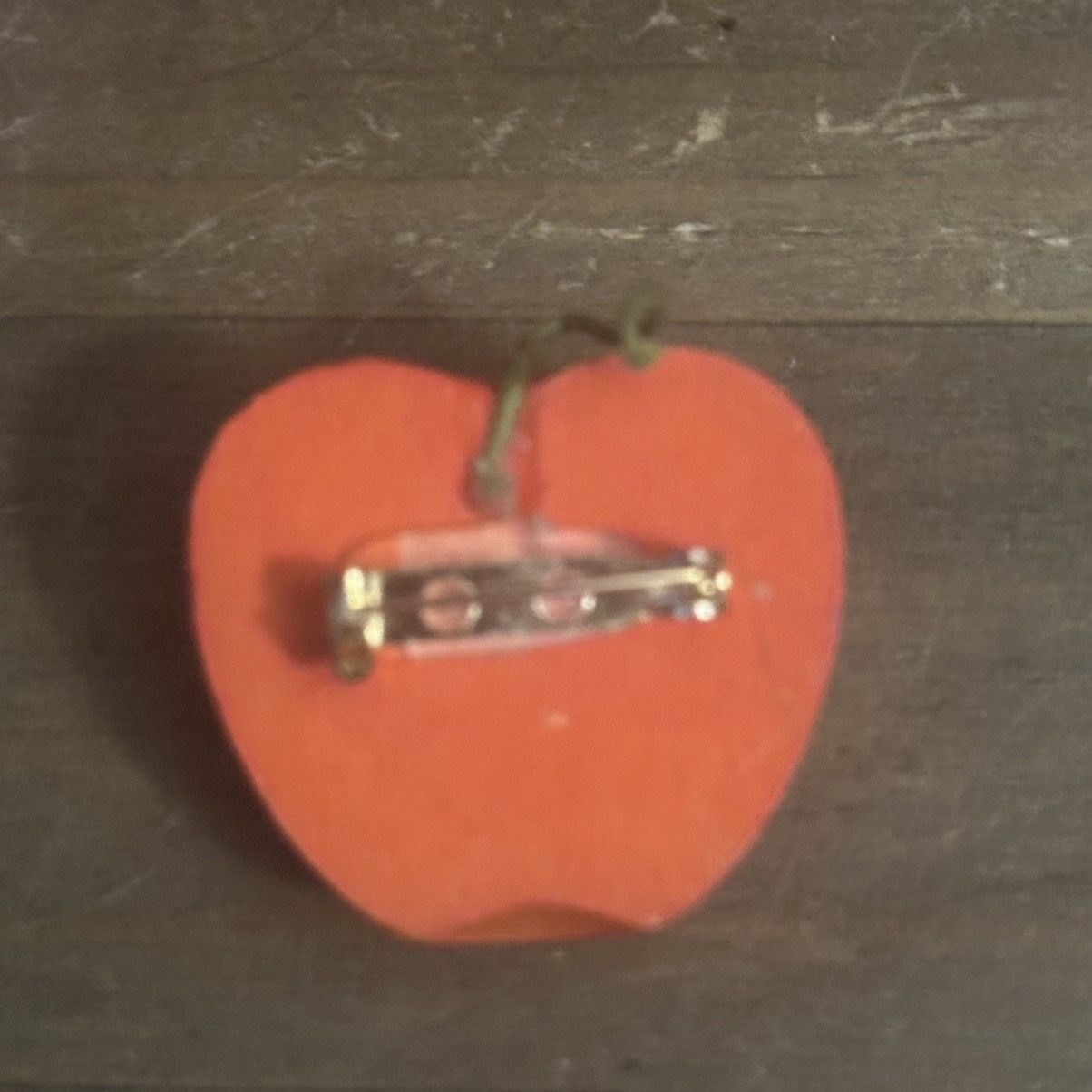 Vintage Vintage wooden silly pumpkin face brooch Size ONE SIZE - 3 Thumbnail