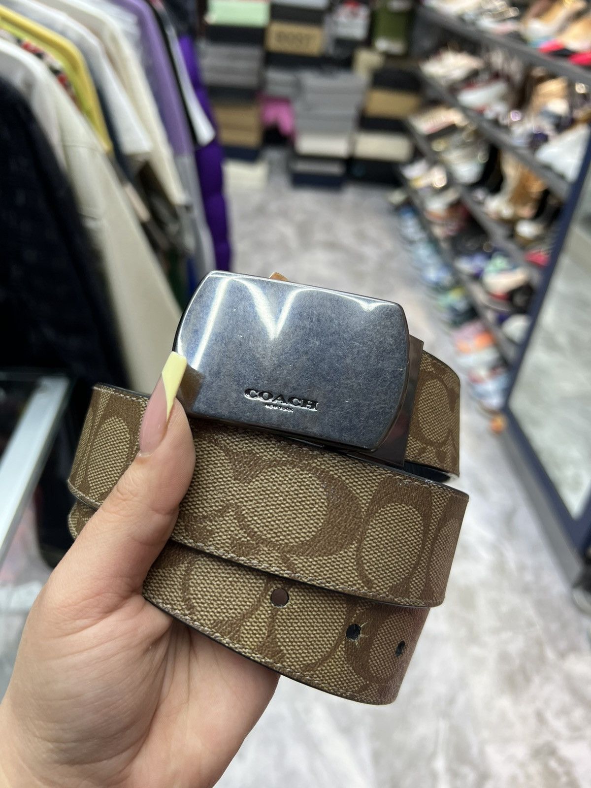 Coach Coach Reversible Signature C Buckle Leather Belt Size 32 - 2 Thumbnail