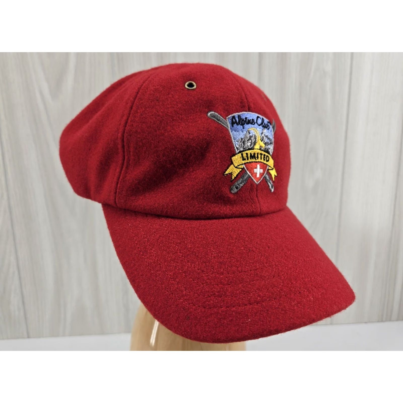Vintage Alpine Club Baseball Cap Wool Blend Red Adjustable Strap Men One Size Autumn Winter Switzerland Hat Size ONE SIZE - 3 Thumbnail