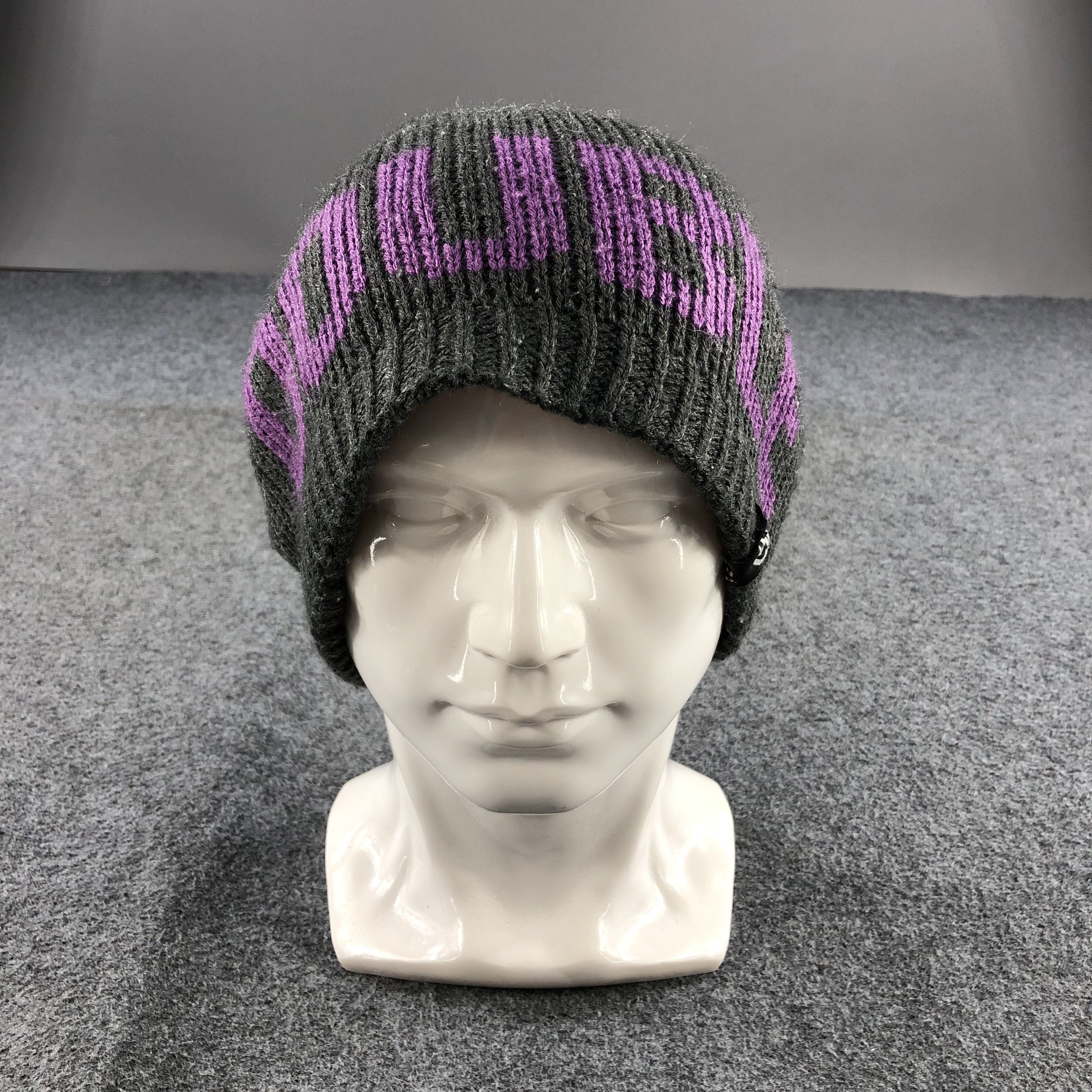 Japanese Brand Unknown Double Triple Grey Beanie Snowcap Snow Hat B335 Size ONE SIZE - 2 Thumbnail