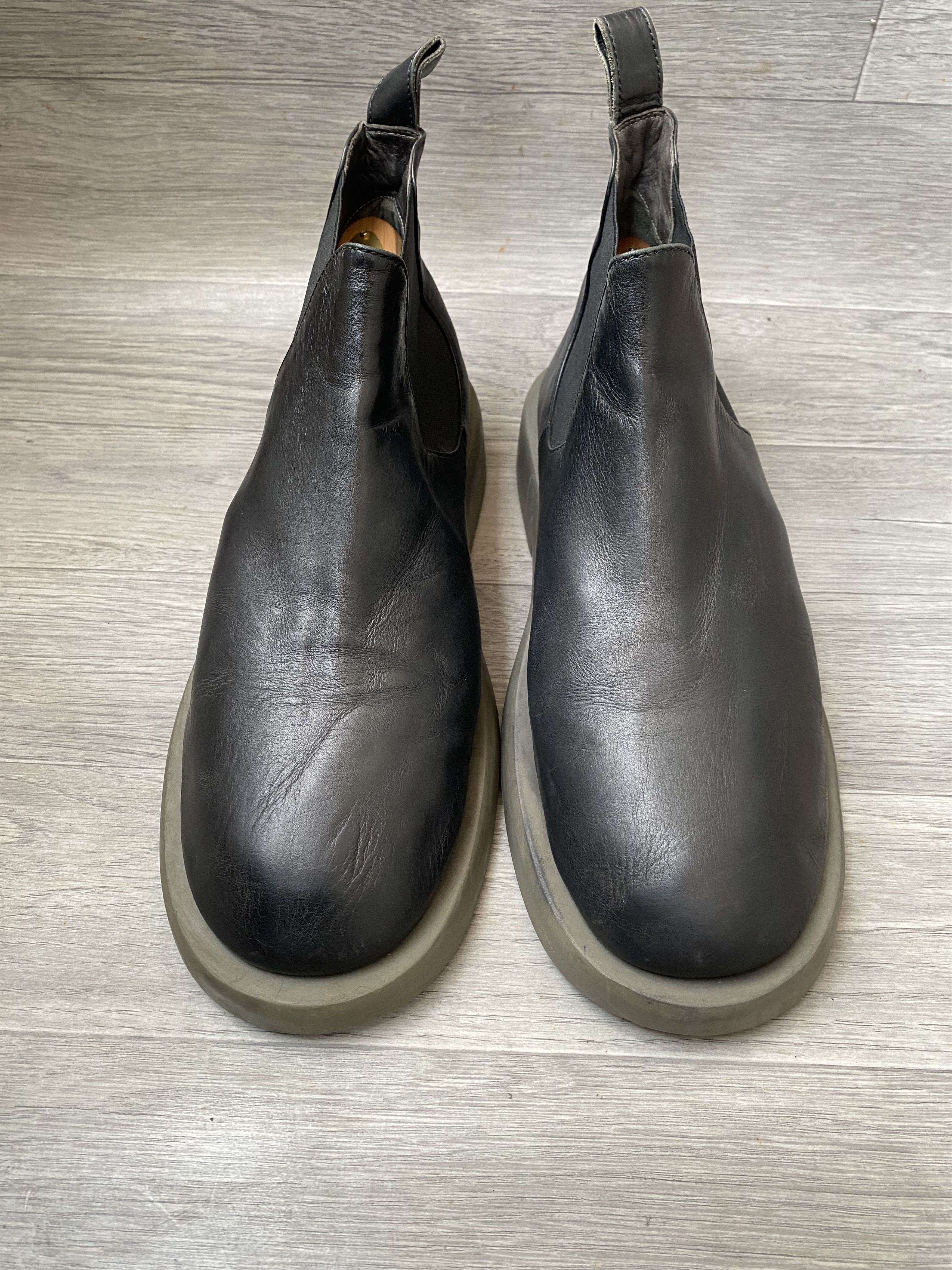 Marsell Marsell Gomme beatles black ankle boots, like bottega Size US 9 / EU 42 - 1 Thumbnail
