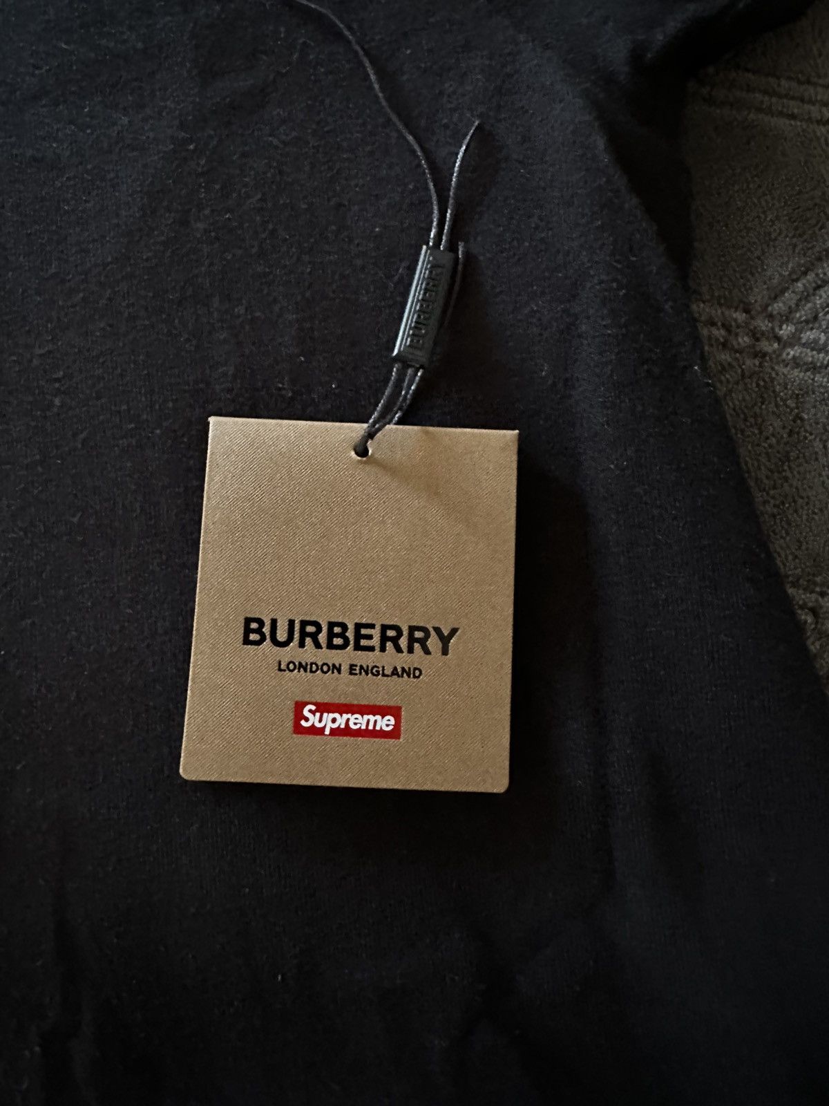 Burberry × Supreme Supreme Burberry Box Logo Tee Size US M / EU 48-50 / 2 - 3 Thumbnail