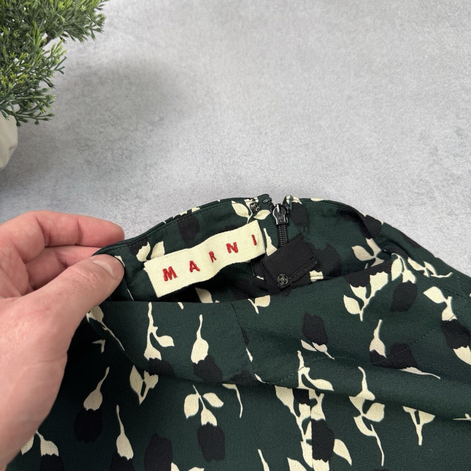 Marni Marni Green White Print Viscose Top Blouse Size 40 Size S / US 4 / IT 40 - 10 Thumbnail