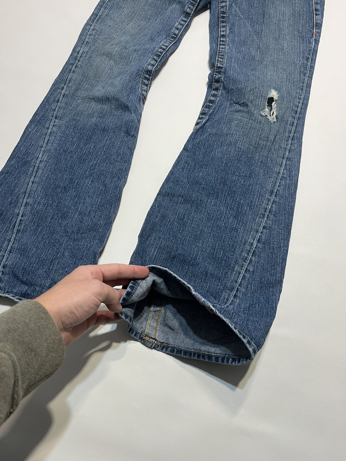 True Religion Vintage Rare True Religion Flared Jeans Size 30" / US 8 / IT 44 - 3 Thumbnail