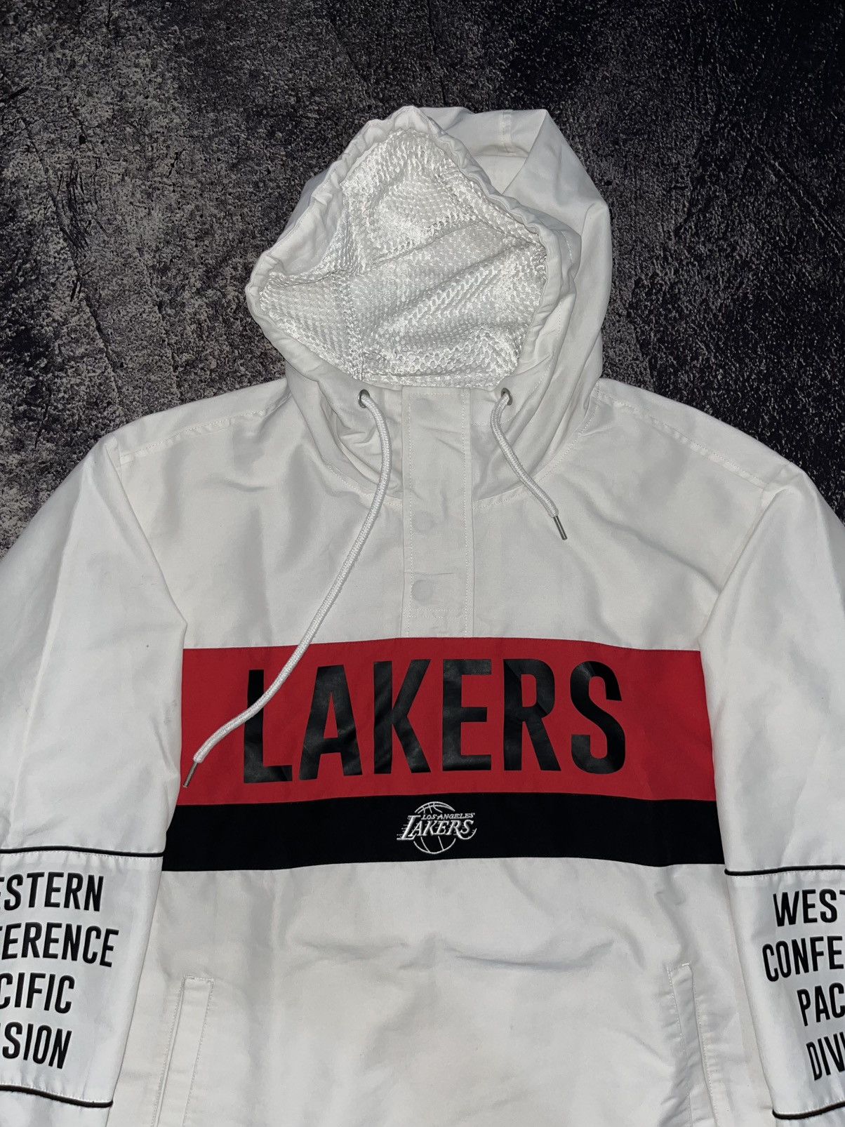 NBA Vintage Los Angeles Lakers HalfZip Windbreaker Jacket Size US XL / EU 56 / 4 - 4 Thumbnail