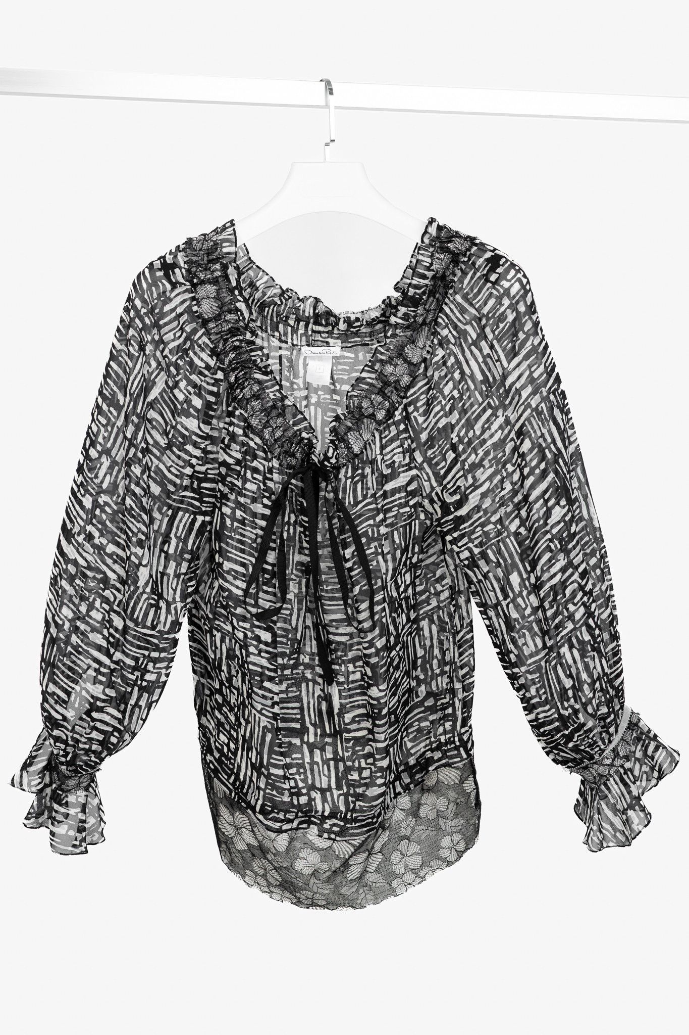 Oscar De La Renta Oscar de la Renta AW10 Abstract Silk Lace Tie-Neck Blouse Size S / US 4 / IT 40 - 1 Thumbnail