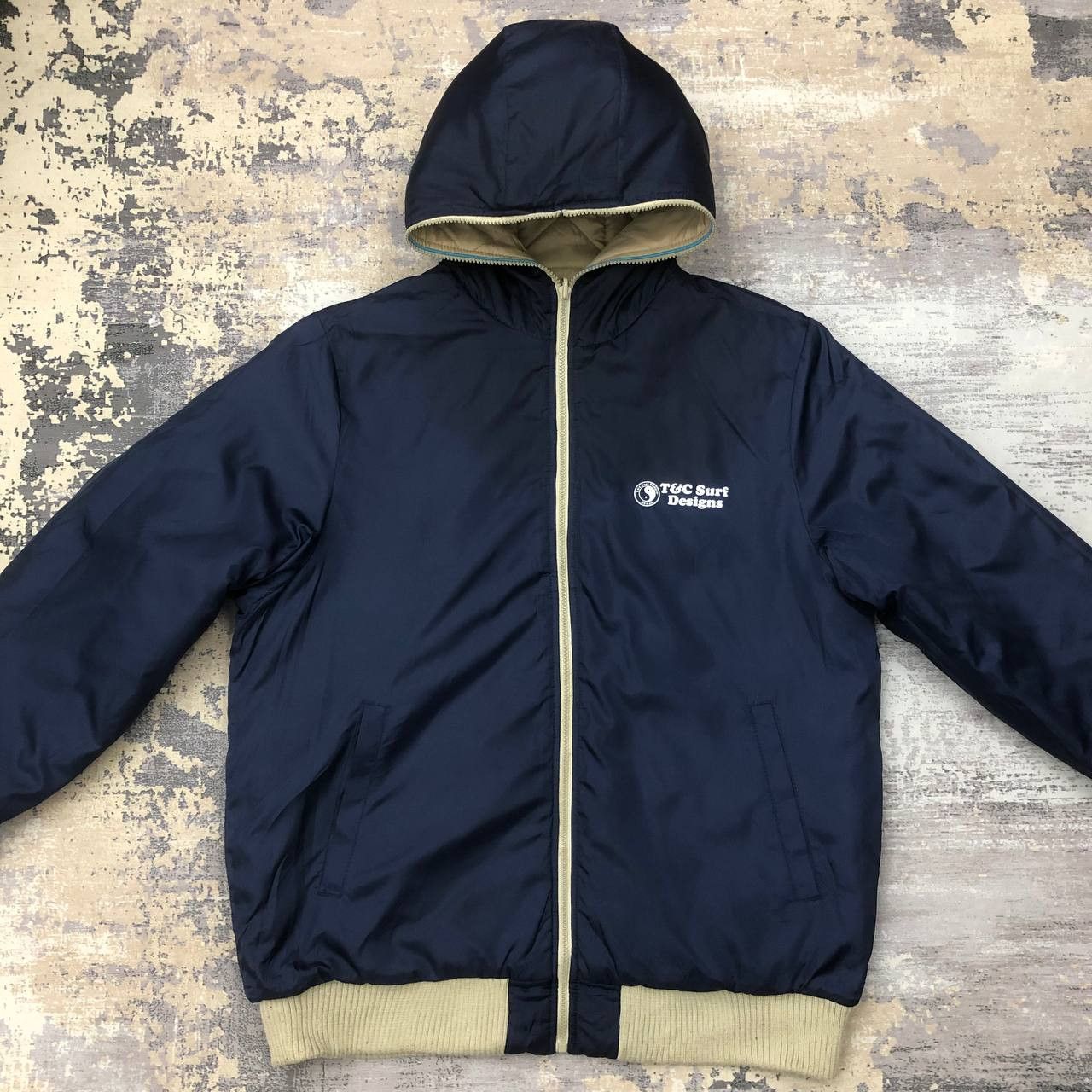 Japanese Brand Y117. T&C SURF DESIGNS HAWAII REVERSIBLE PUFFER JACKET Size US XL / EU 56 / 4 - 6 Thumbnail