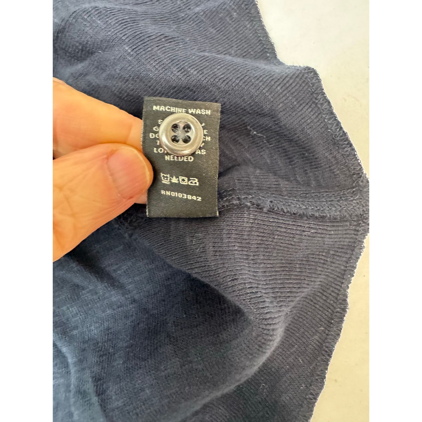 Neiman Marcus NWT Neiman Marcus Knit Henley Navy Blue - Men's Medium Size US M / EU 48-50 / 2 - 5 Thumbnail